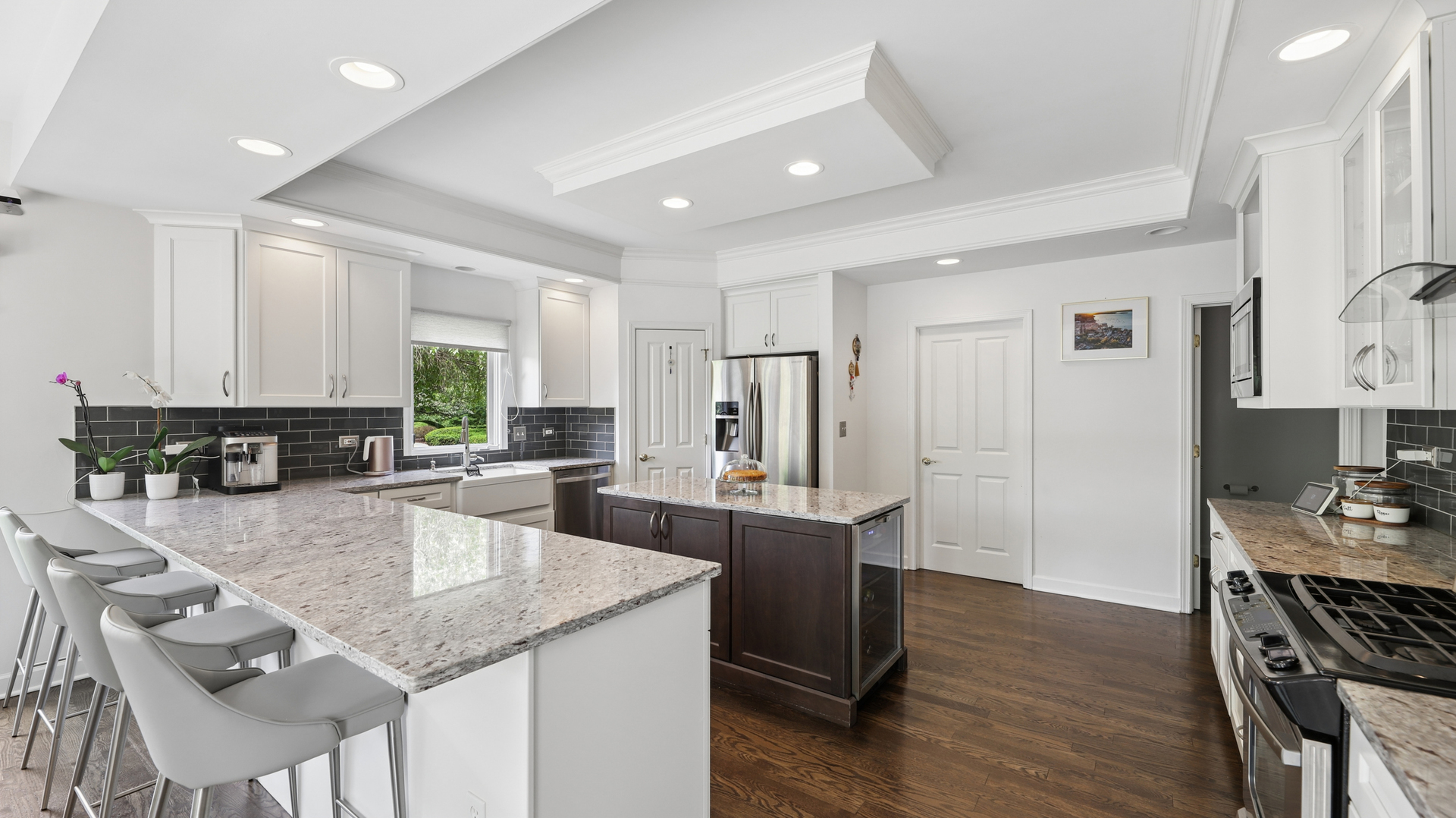 2115 Stonington Court, Naperville, IL 60564