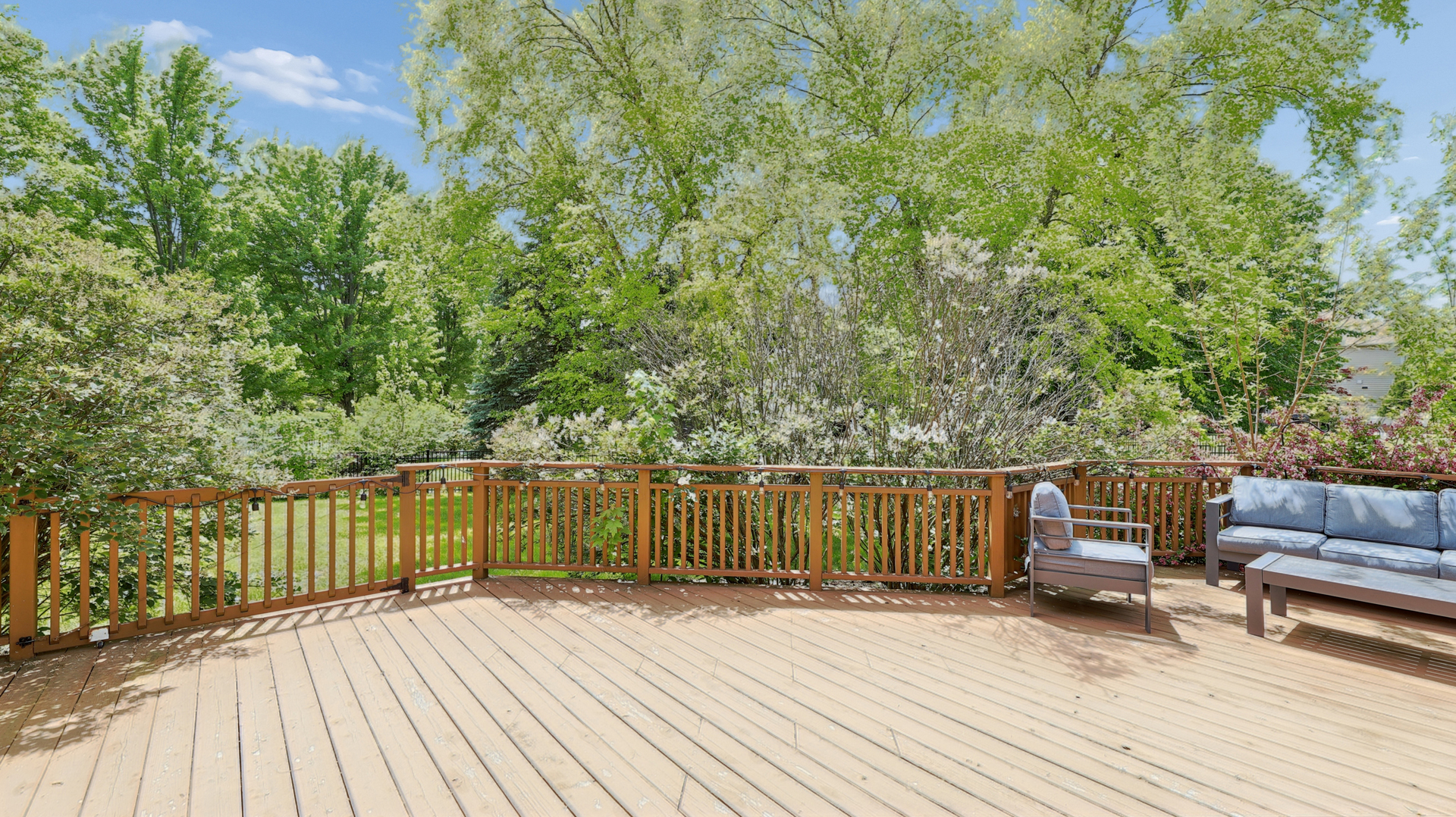 2115 Stonington Court, Naperville, IL 60564