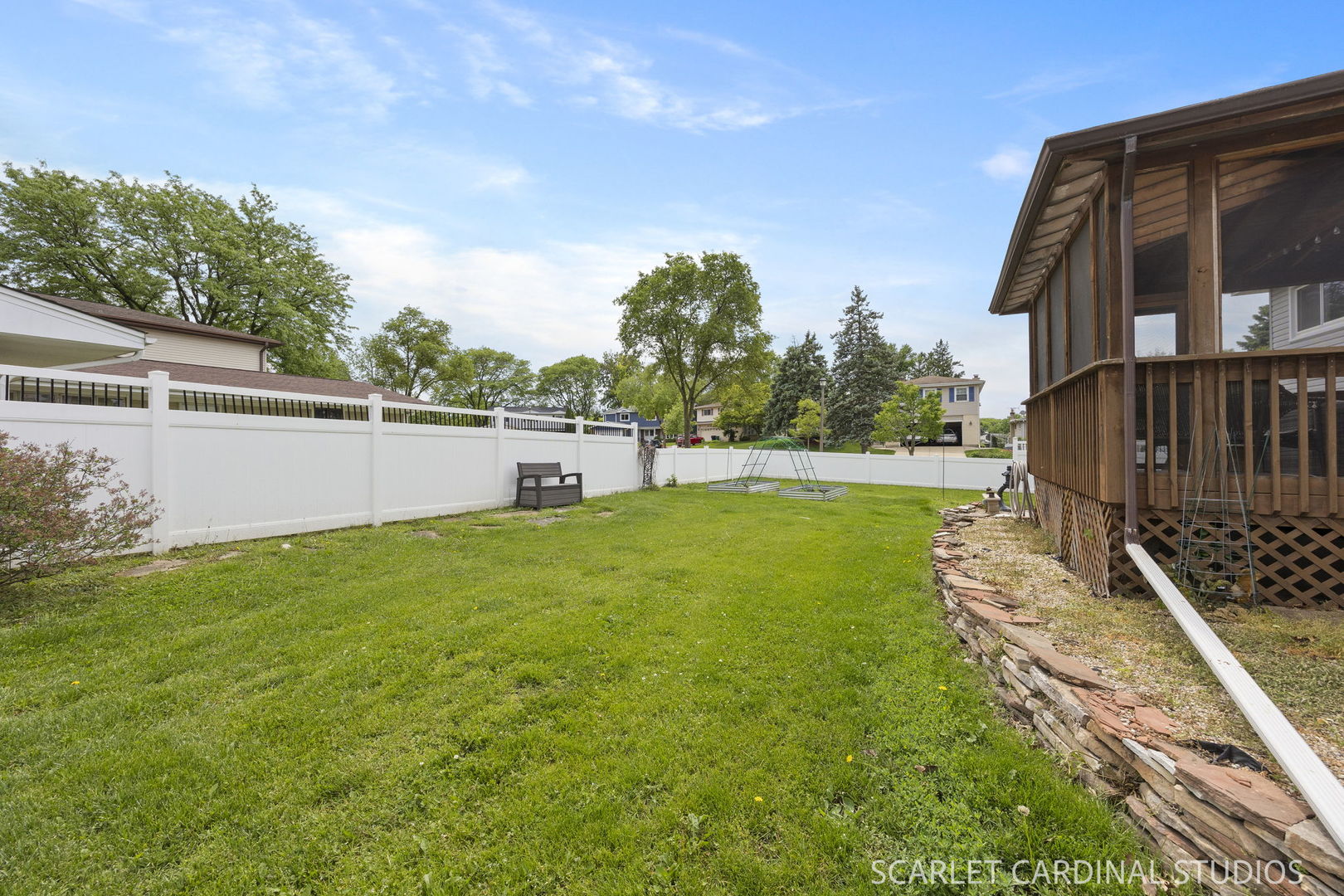 345 Hillcrest Lane, Lombard, IL 60148