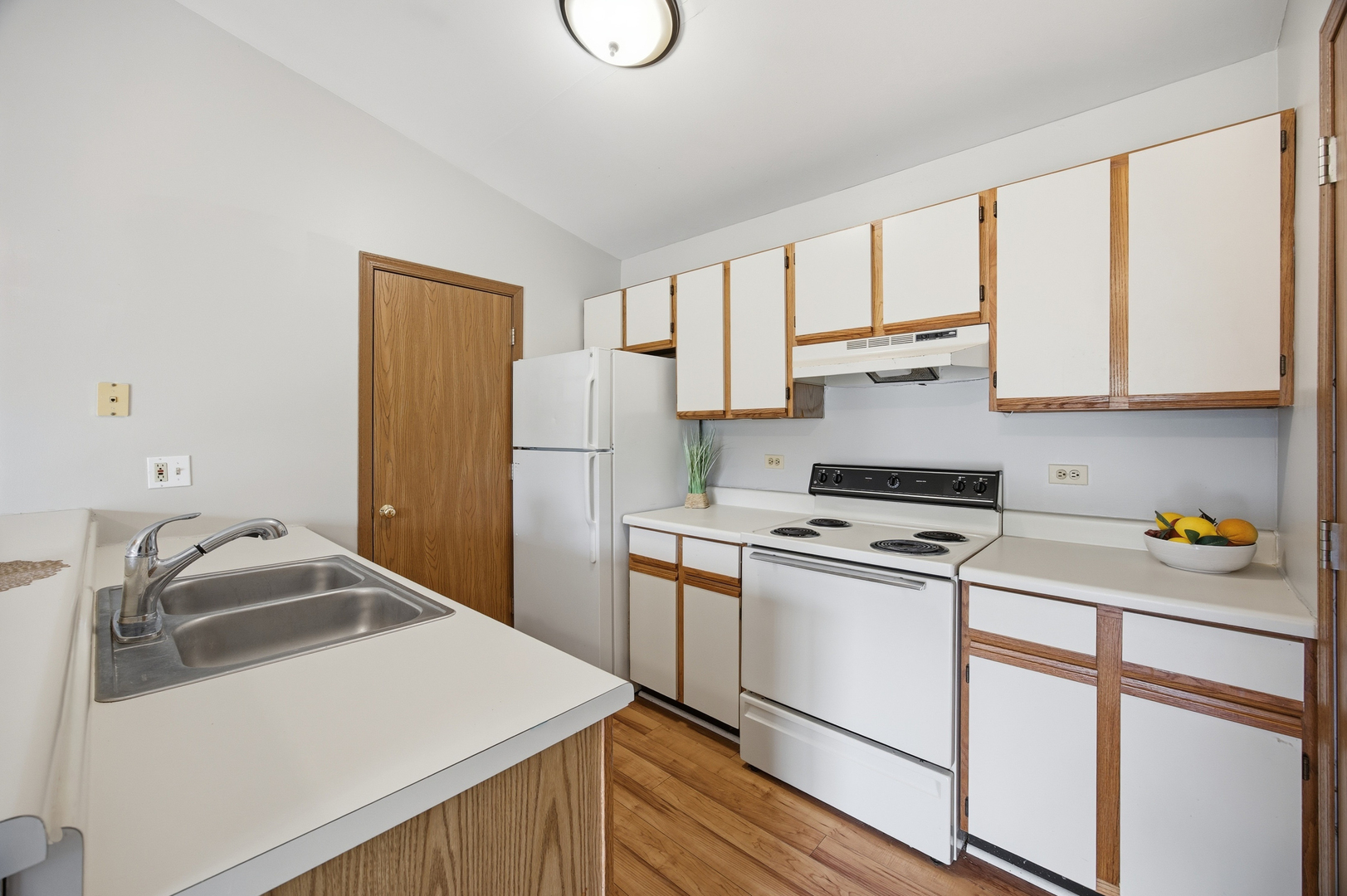 4404 W Shamrock Lane #3B, McHenry, IL 60050