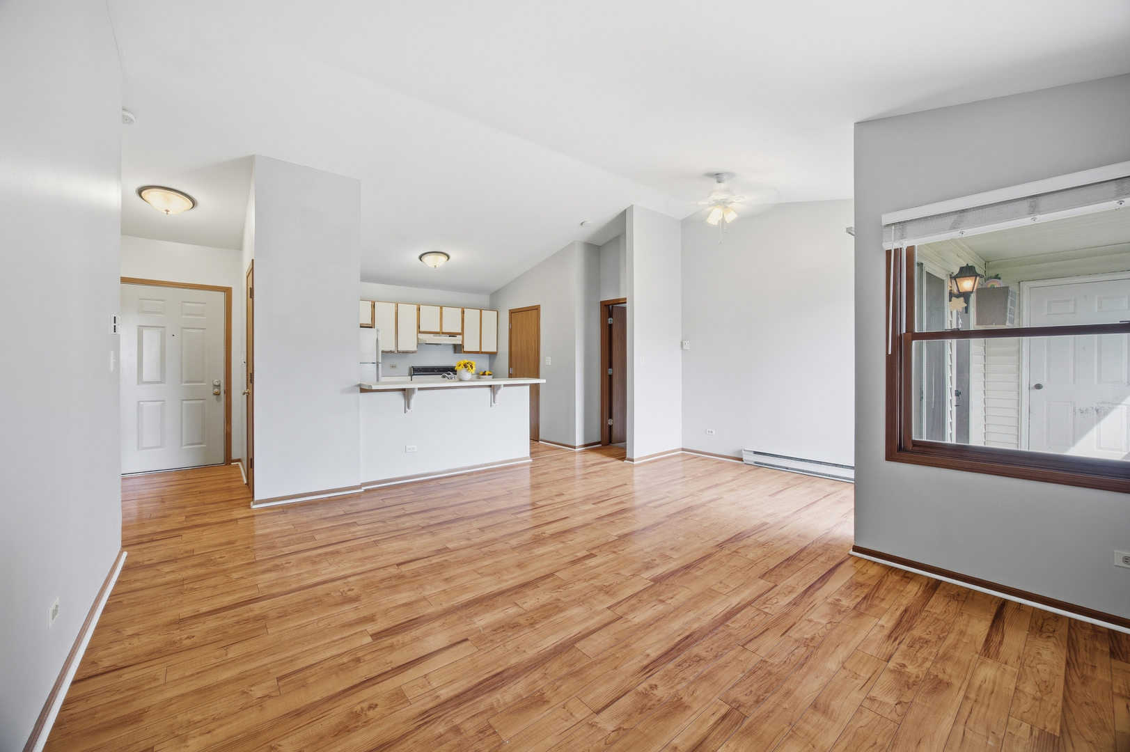 4404 W Shamrock Lane #3B, McHenry, IL 60050