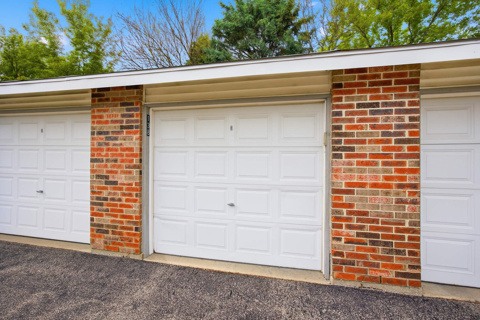 4404 W Shamrock Lane #3B, McHenry, IL 60050