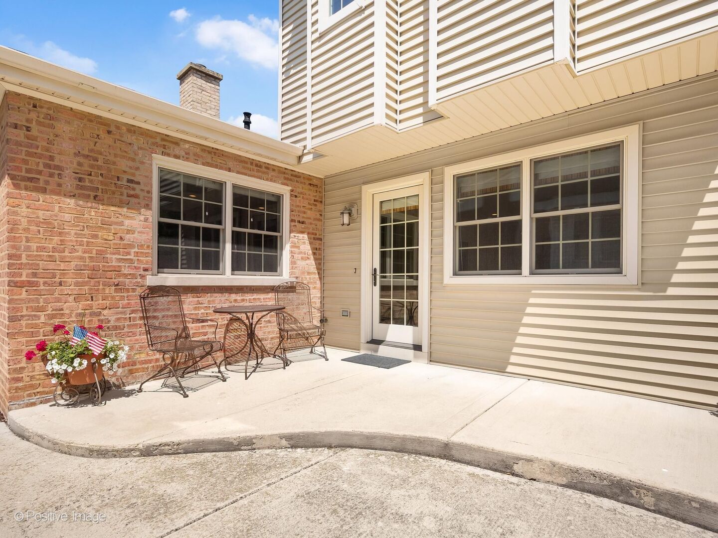 1217 Newberry Avenue, La Grange Park, IL 60526