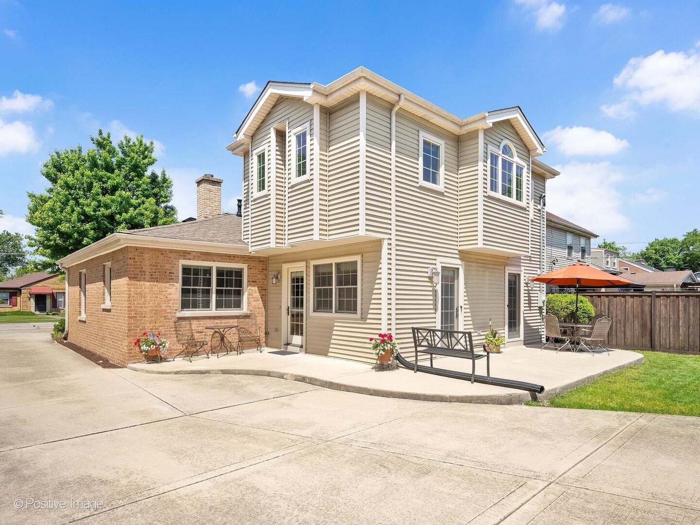 1217 Newberry Avenue, La Grange Park, IL 60526
