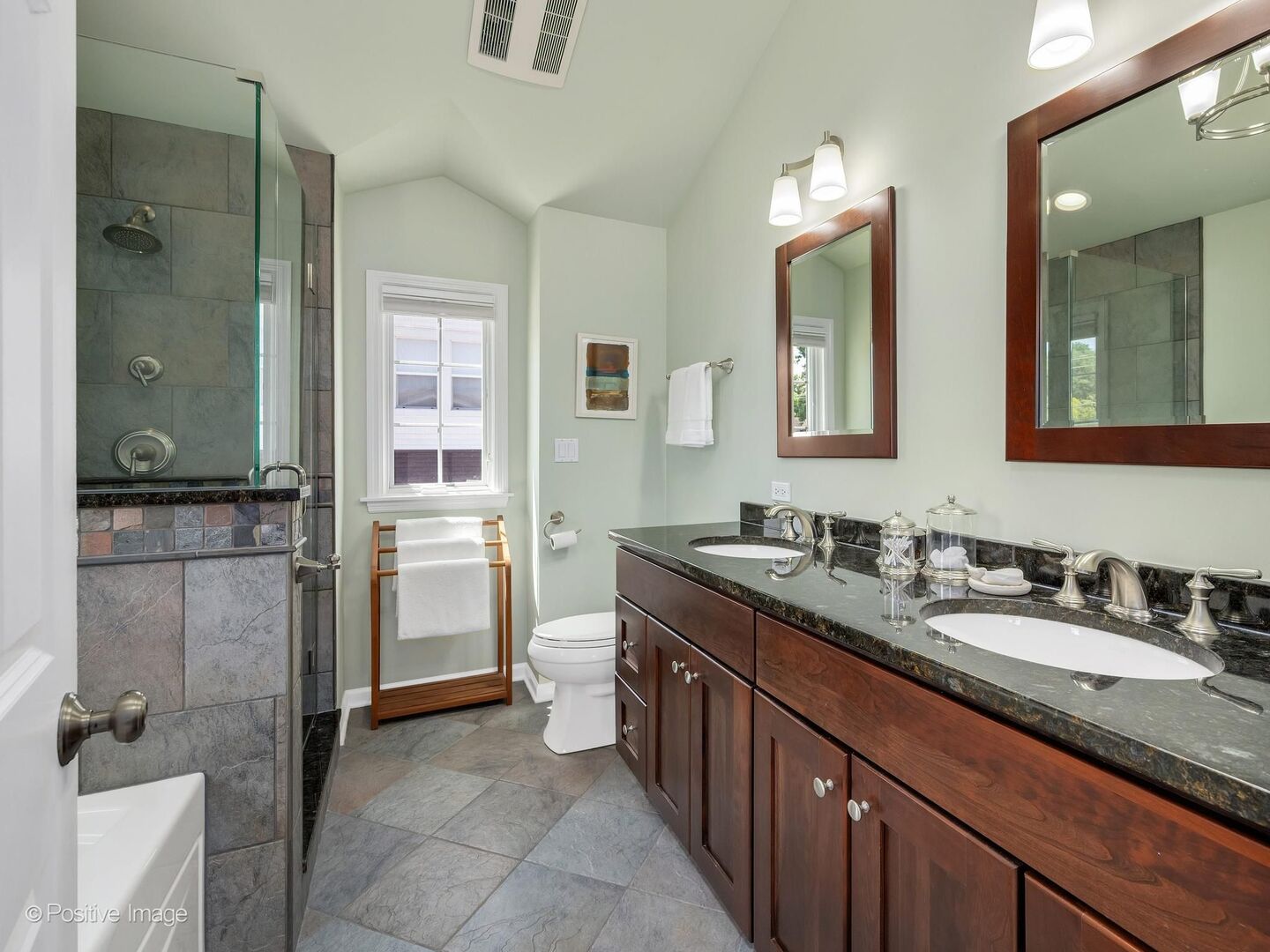 1217 Newberry Avenue, La Grange Park, IL 60526