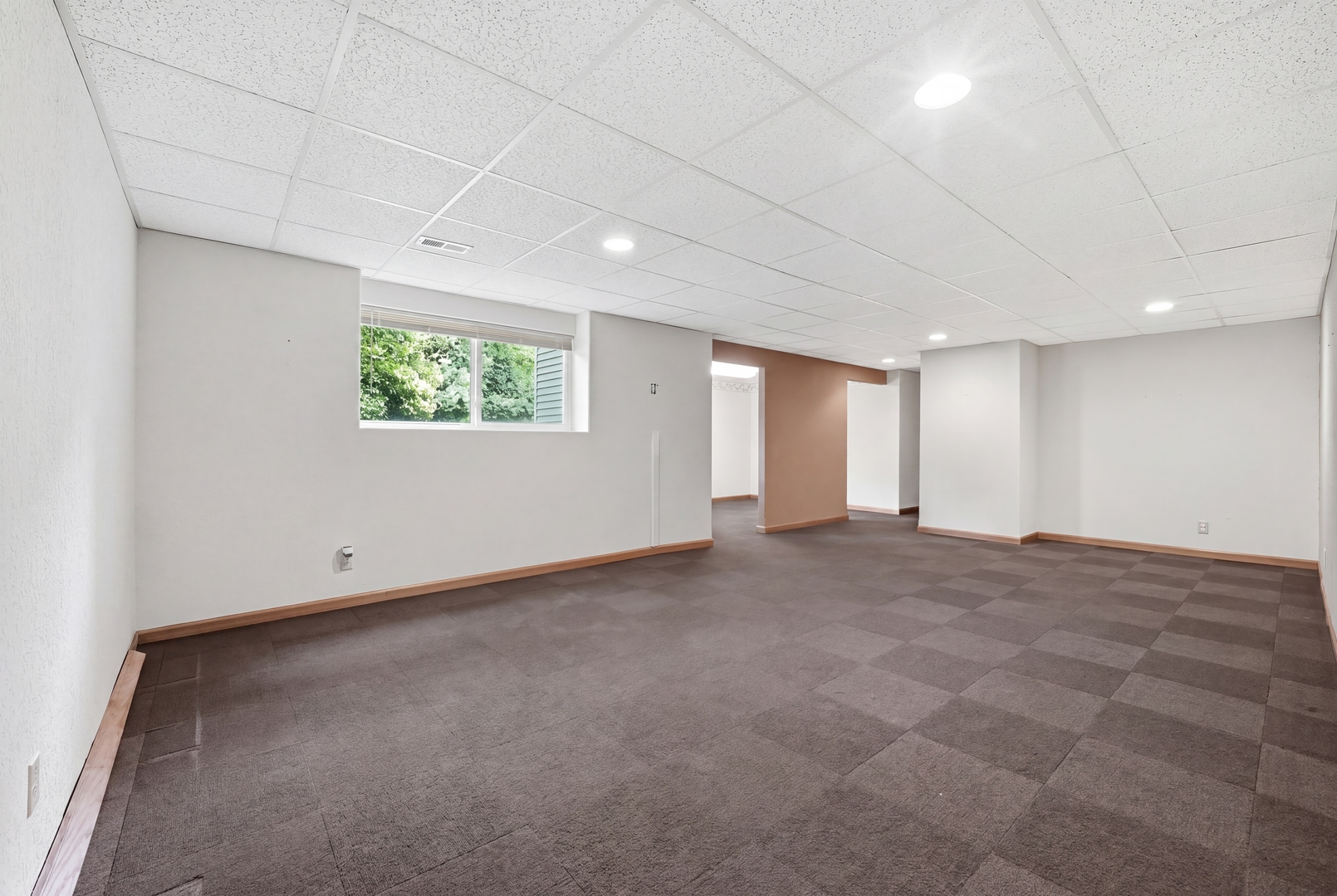 7688 Haymaker Lane, Cherry Valley, IL 61016