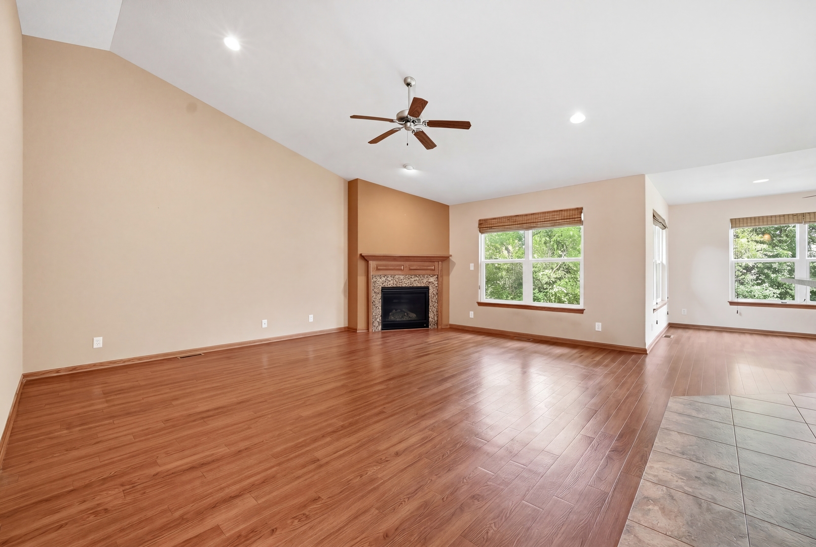 7688 Haymaker Lane, Cherry Valley, IL 61016