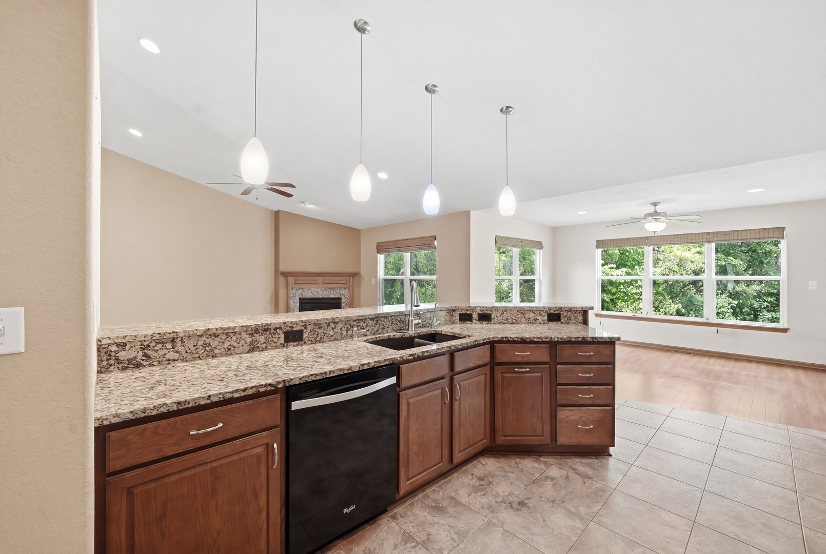 7688 Haymaker Lane, Cherry Valley, IL 61016