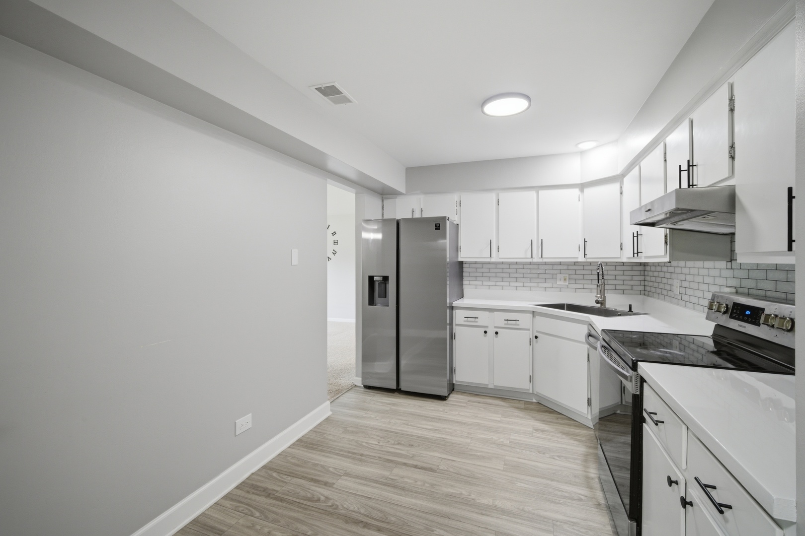 2600 Brookwood Way Drive #114, Rolling Meadows, IL 60008