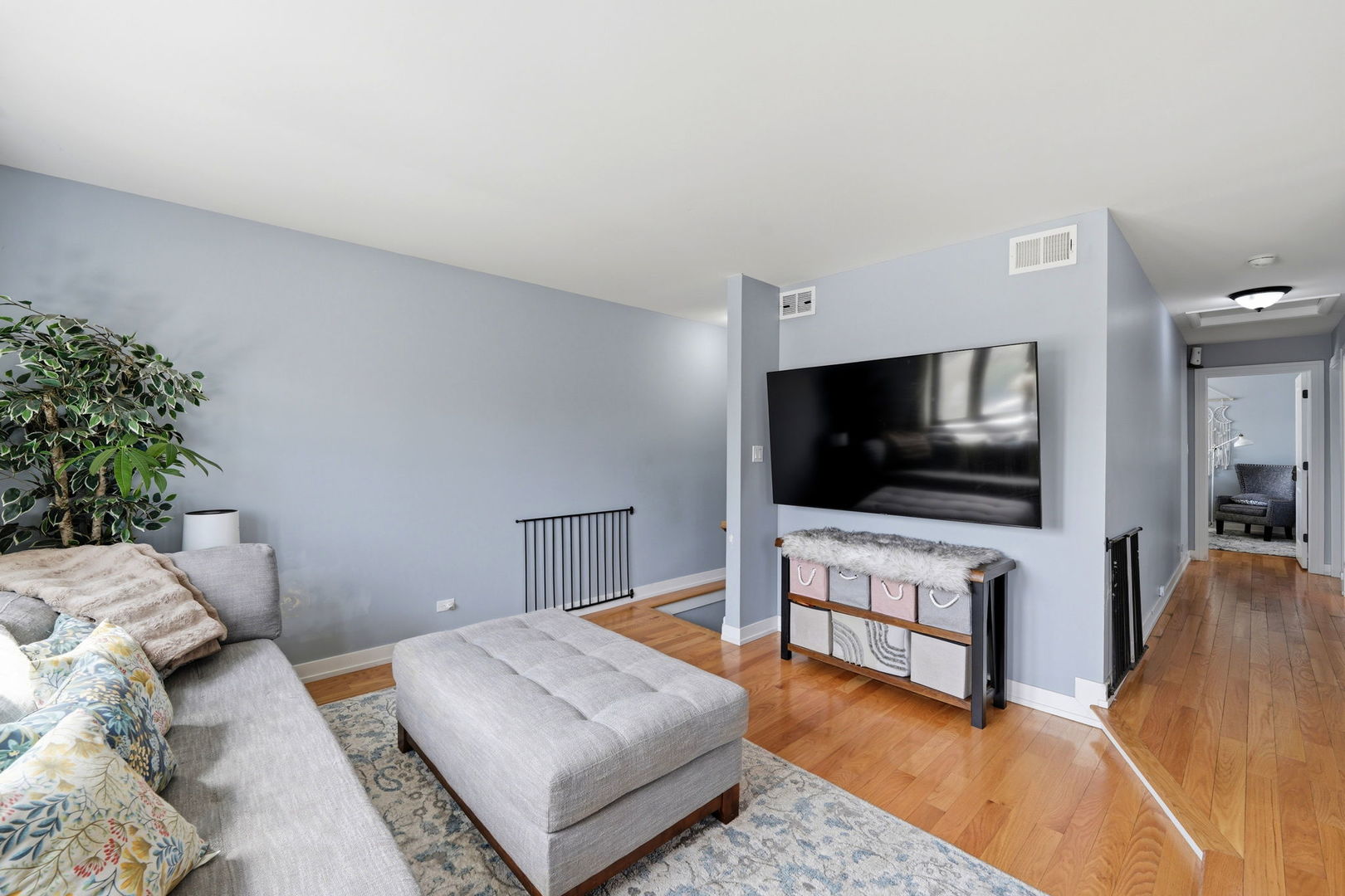 4656 25th Avenue, Schiller Park, IL 60176