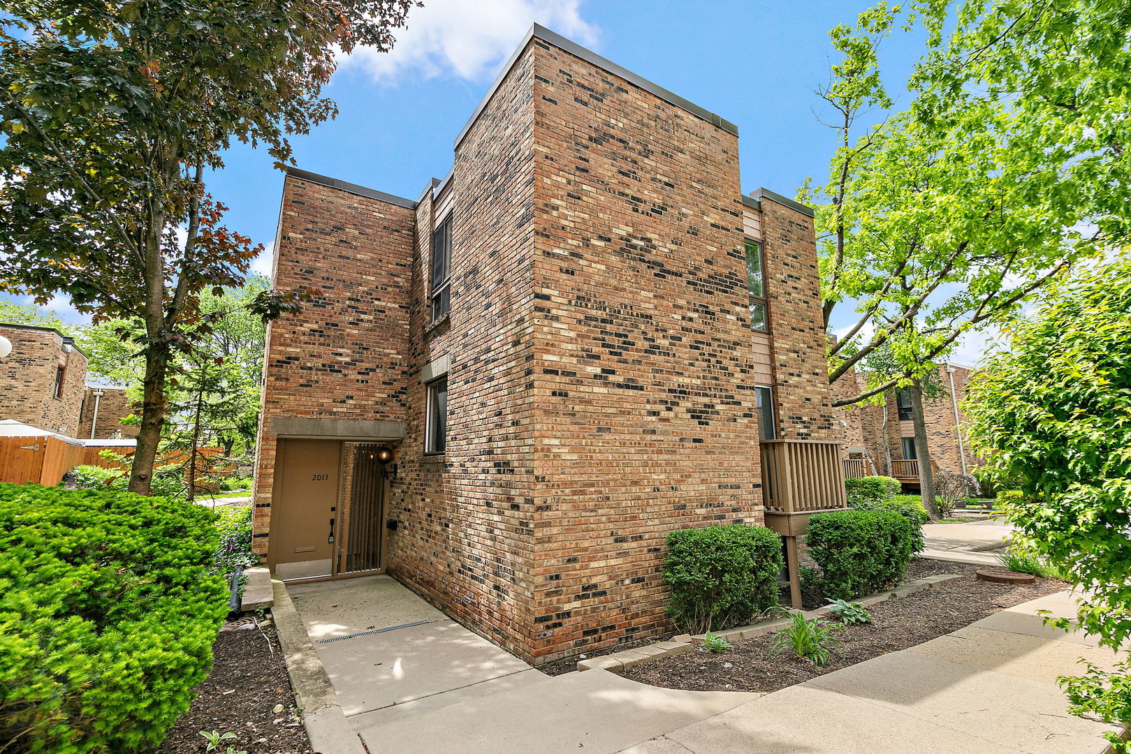 2013 Post Oak Place, Schaumburg, IL 60173
