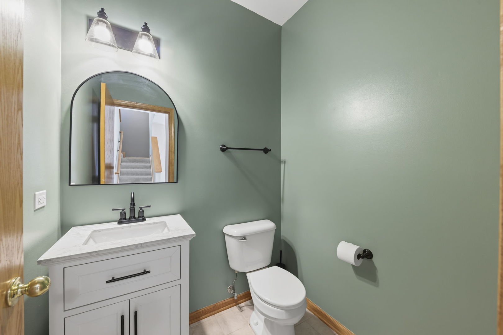 271 Copper Mountain Drive, Gilberts, IL 60136