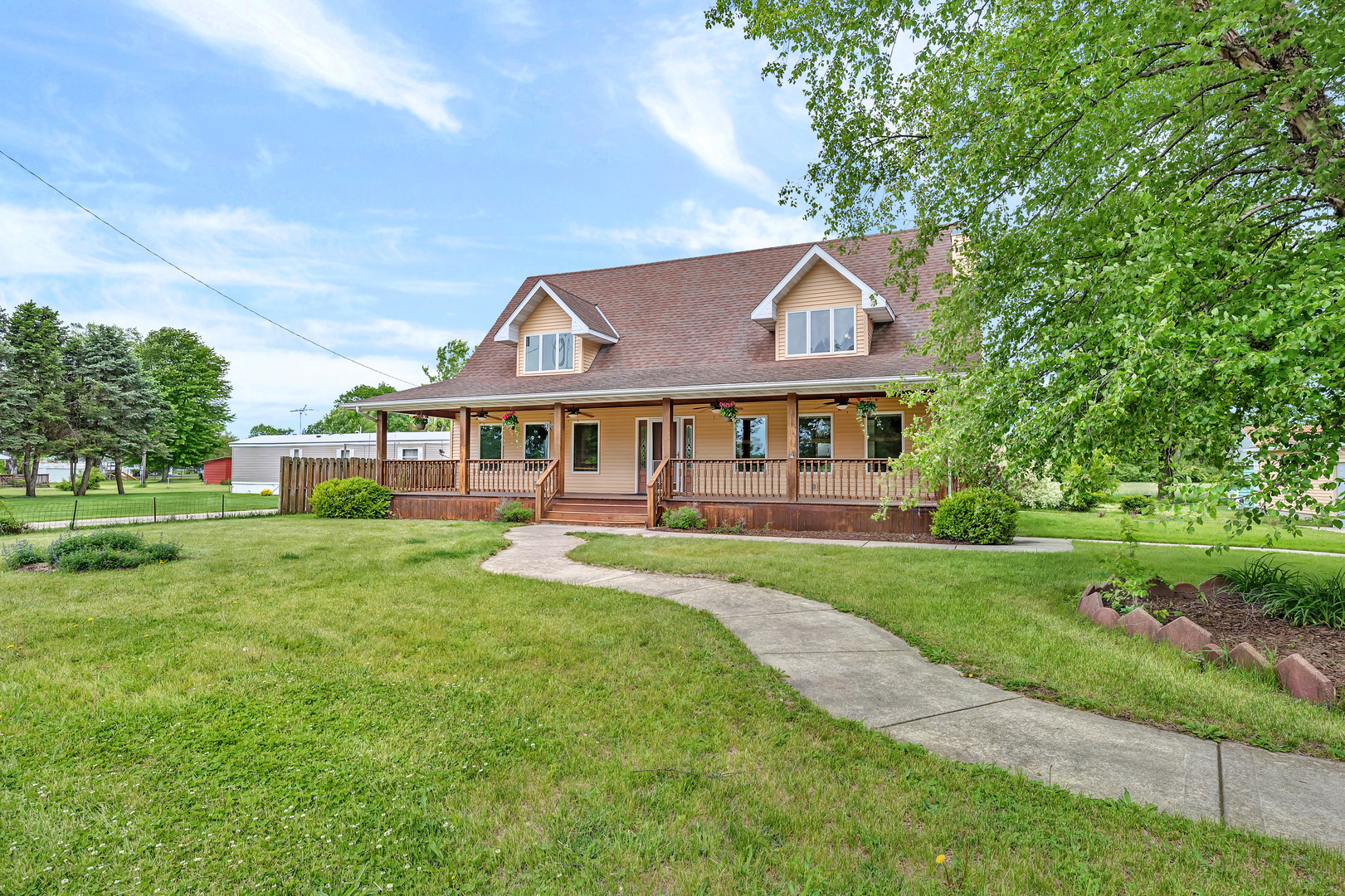 2730 Cemetery Road, Morris, IL 60450