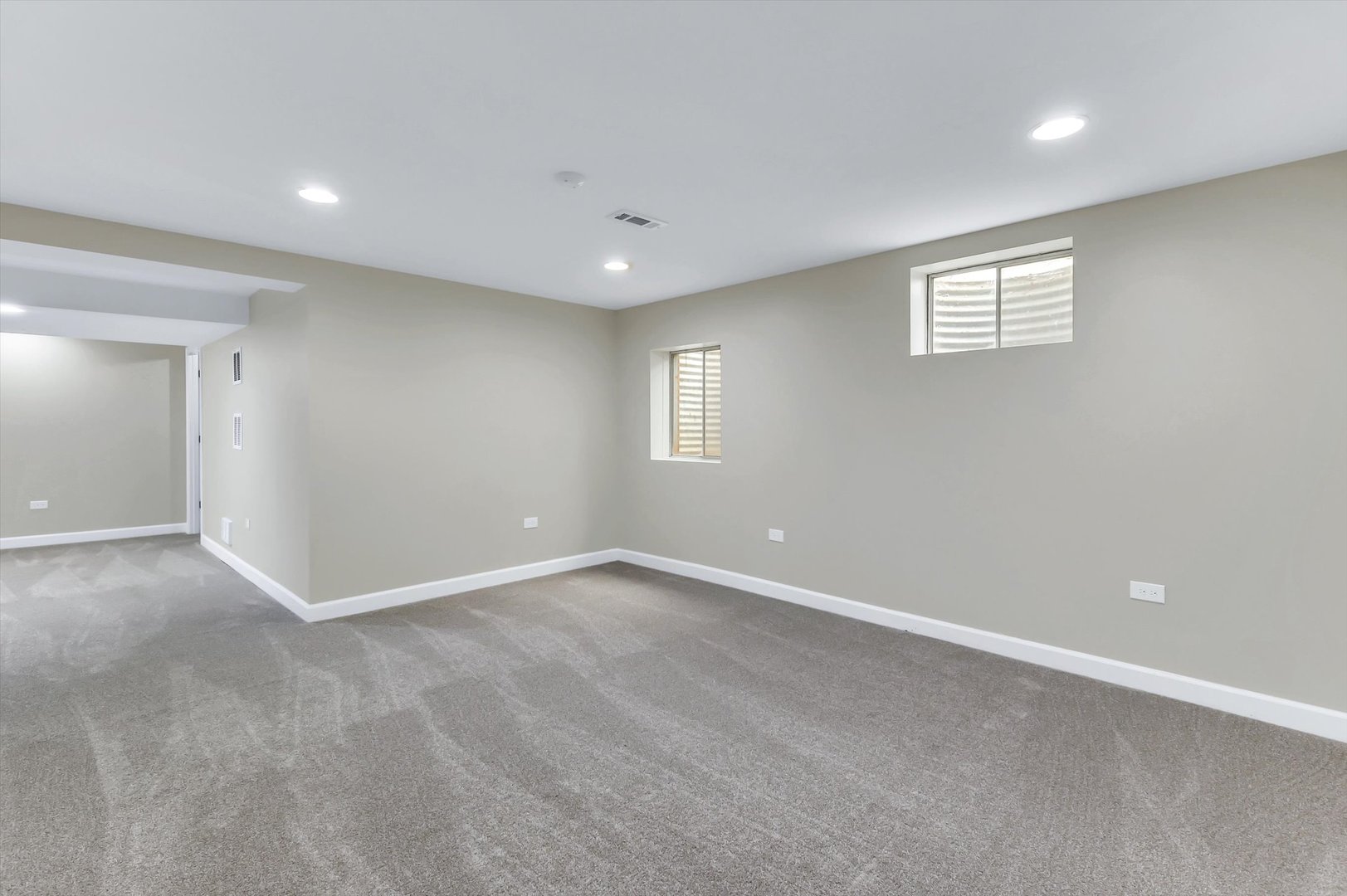 967 W Bauer Road, Naperville, IL 60563