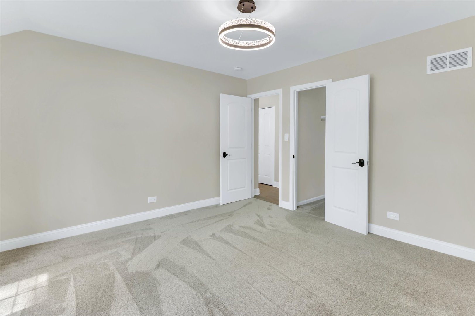 967 W Bauer Road, Naperville, IL 60563