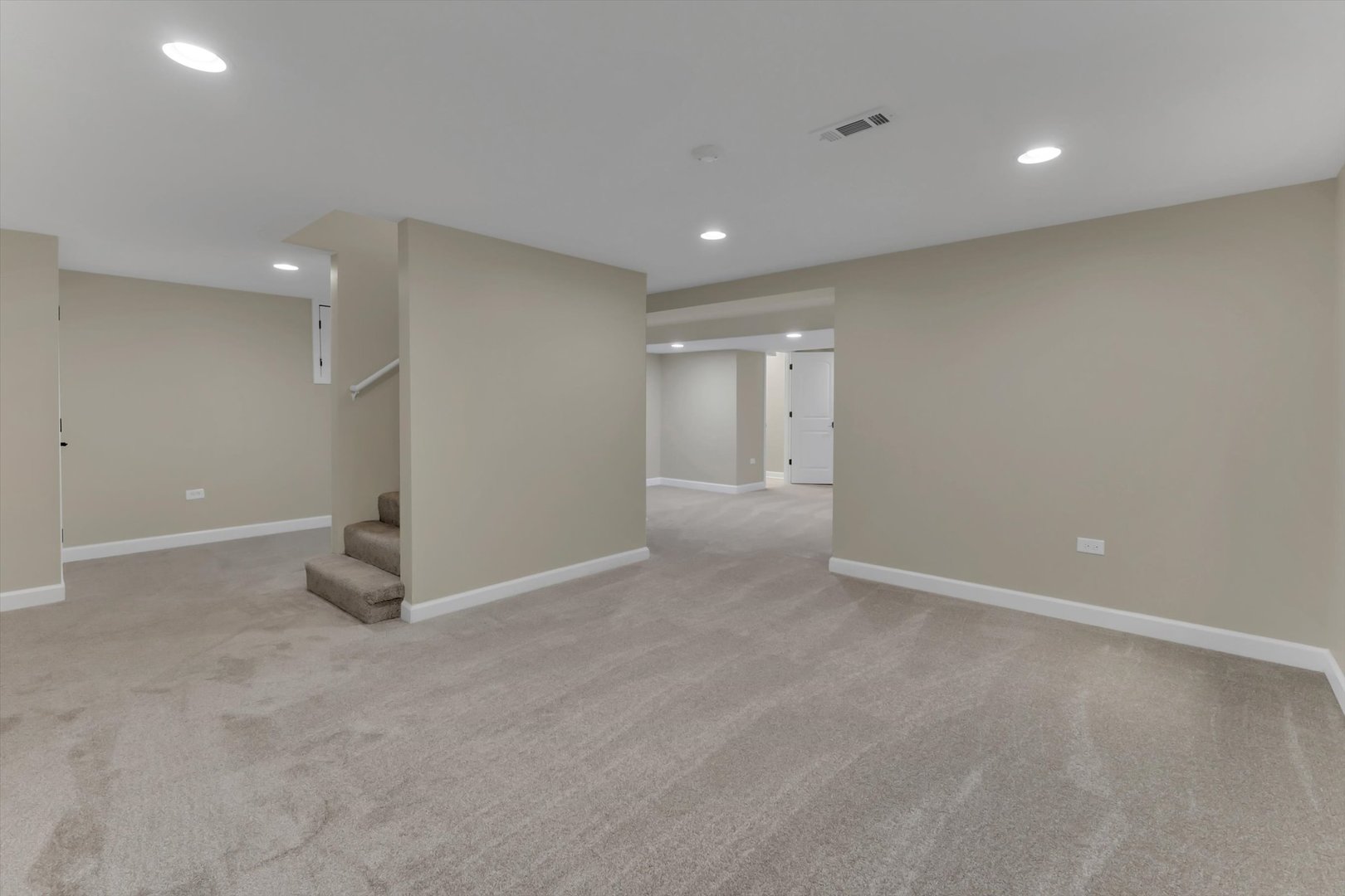 967 W Bauer Road, Naperville, IL 60563