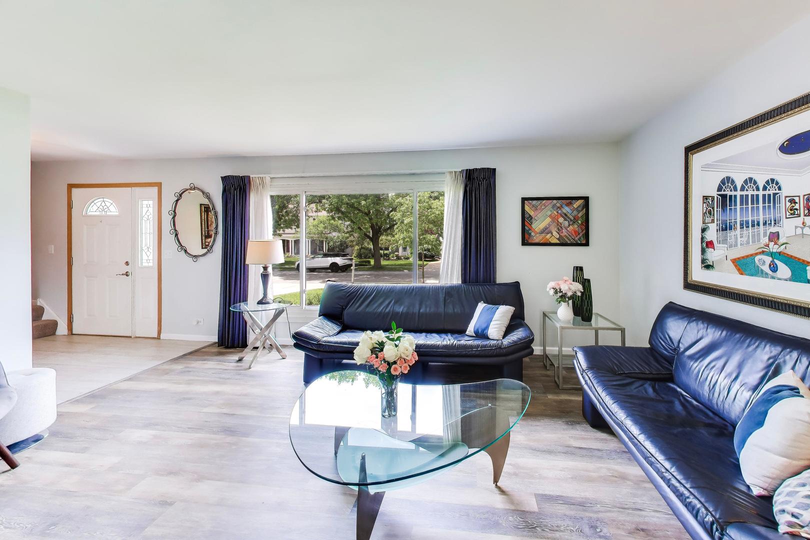 2115 Hitching Post Lane, Schaumburg, IL 60194