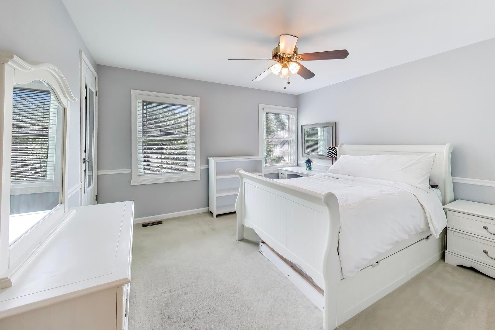 2115 Hitching Post Lane, Schaumburg, IL 60194