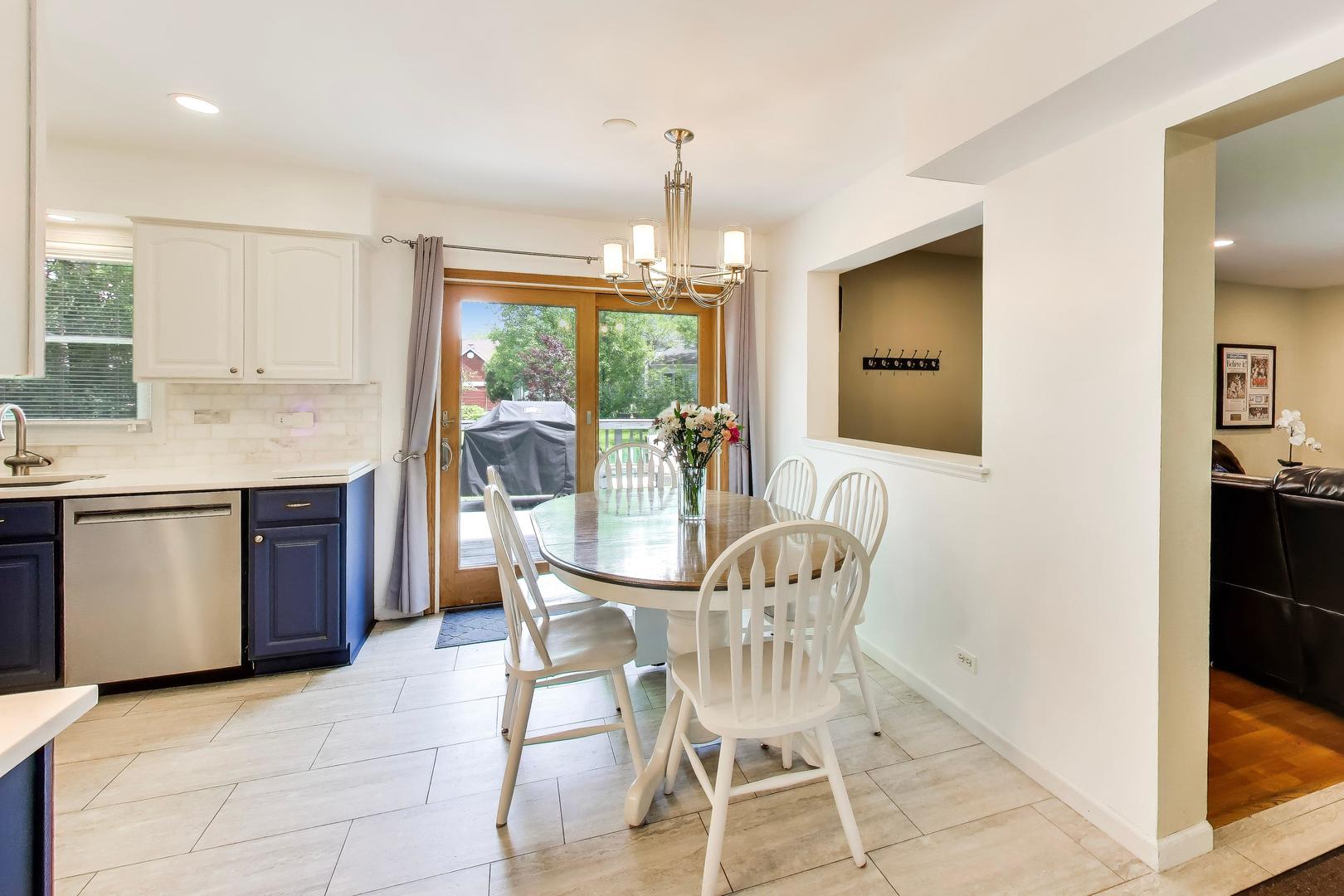 2115 Hitching Post Lane, Schaumburg, IL 60194