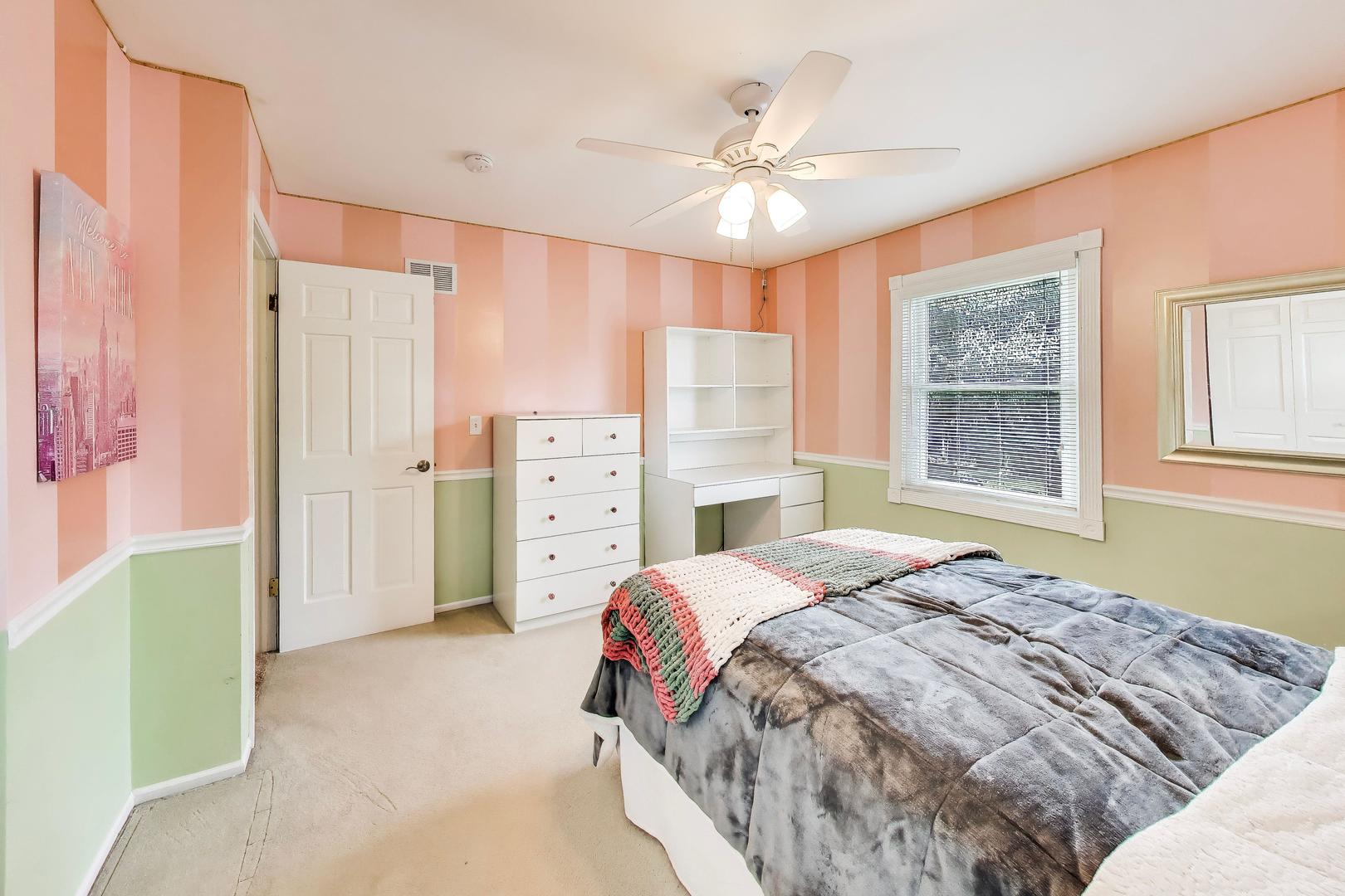 2115 Hitching Post Lane, Schaumburg, IL 60194