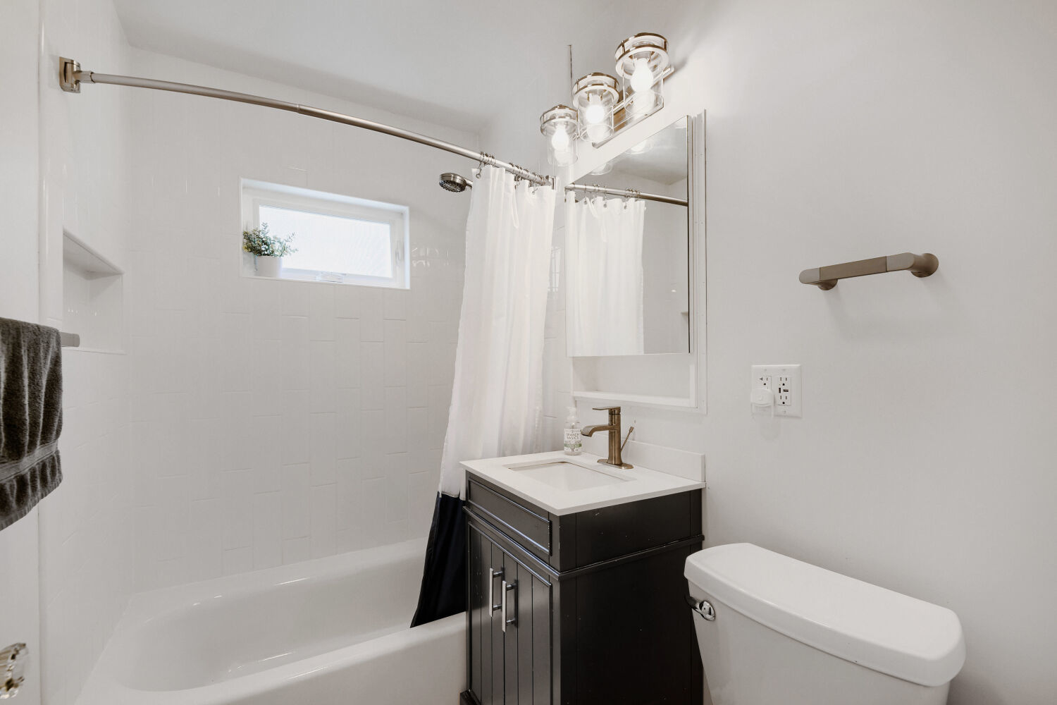 3811 W 110th Street, Chicago, IL 60655