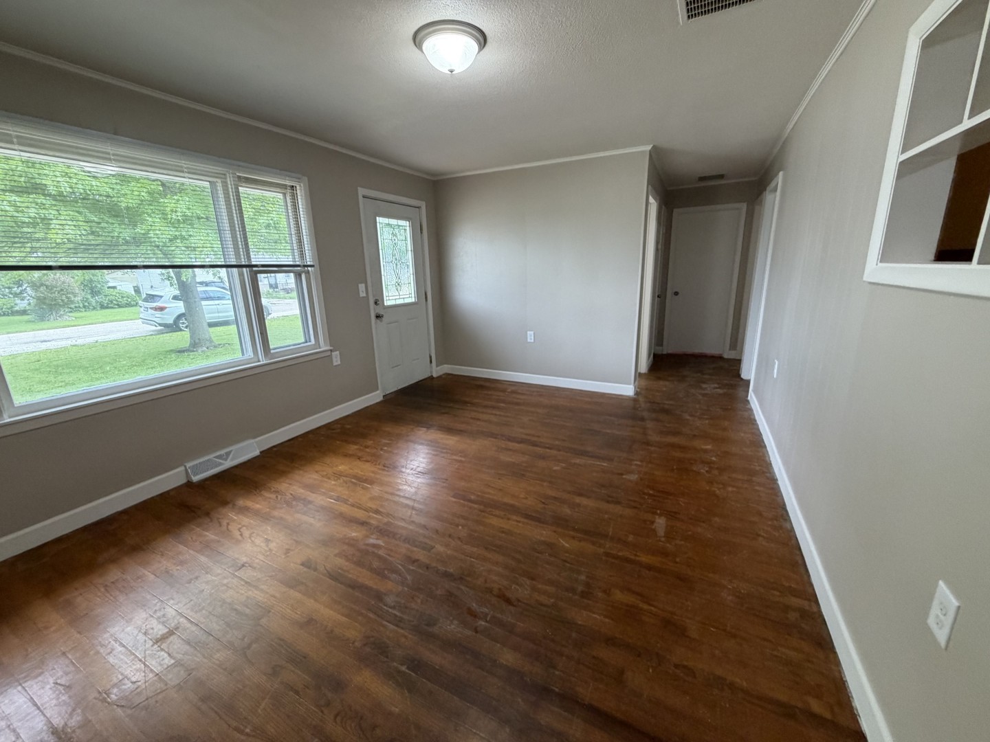 1165 Roselawn Drive, Paxton, IL 60957