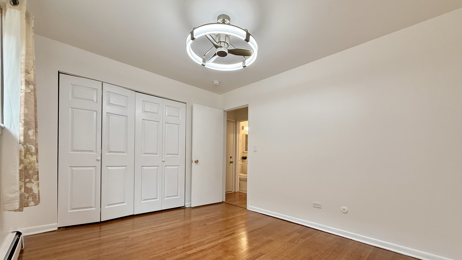 327 Wisconsin Avenue #6A, Oak Park, IL 60302
