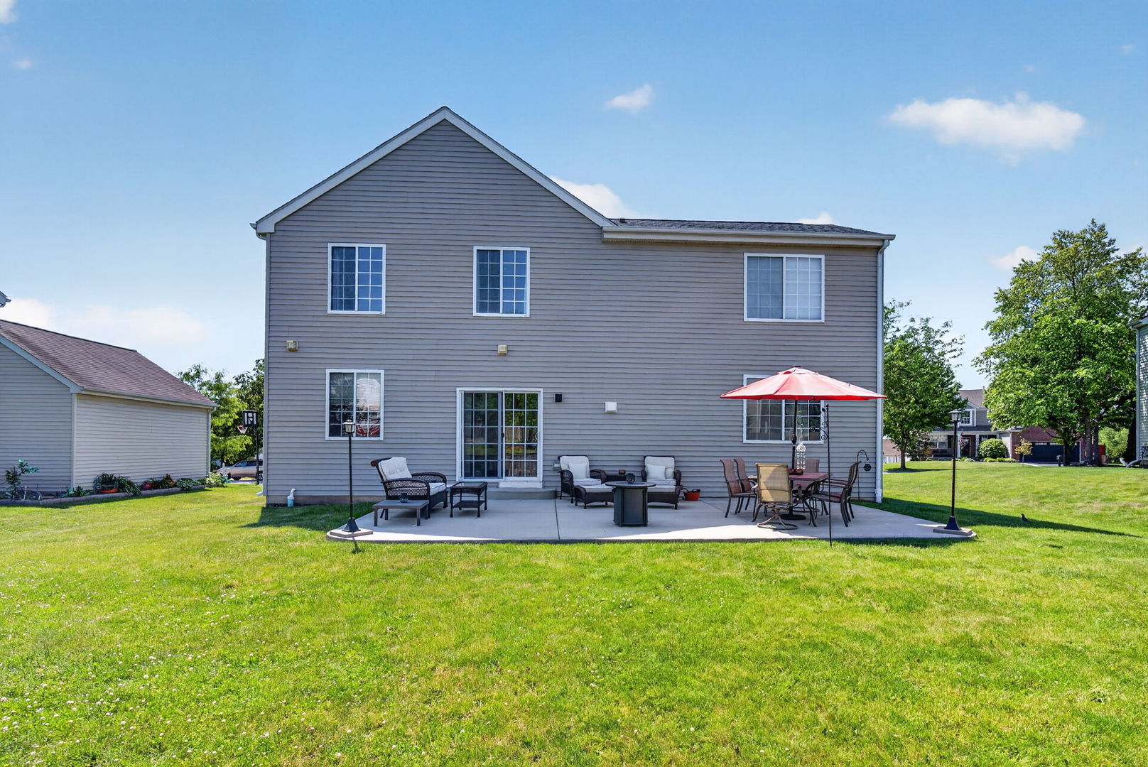 704 Camden Drive, Minooka, IL 60447