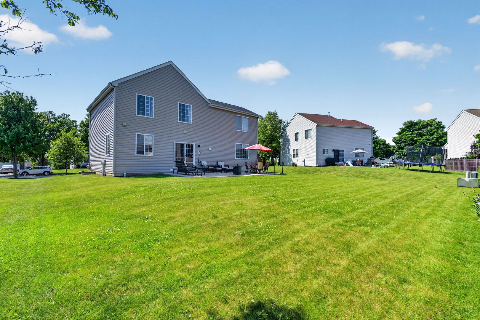 704 Camden Drive, Minooka, IL 60447