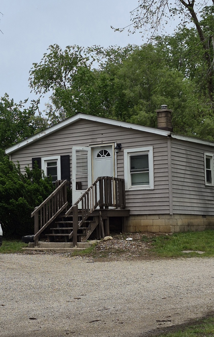 2104 Fairview Avenue, Lockport, IL 60441