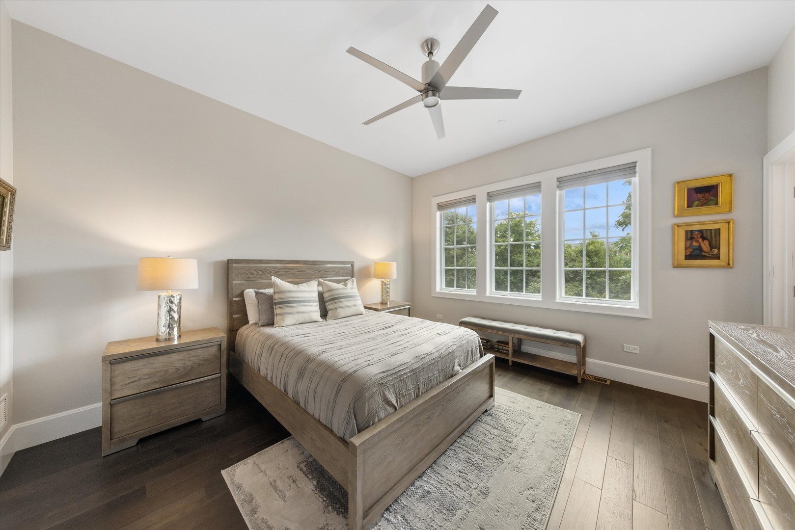 227 Burlington Avenue #2, Clarendon Hills, IL 60514