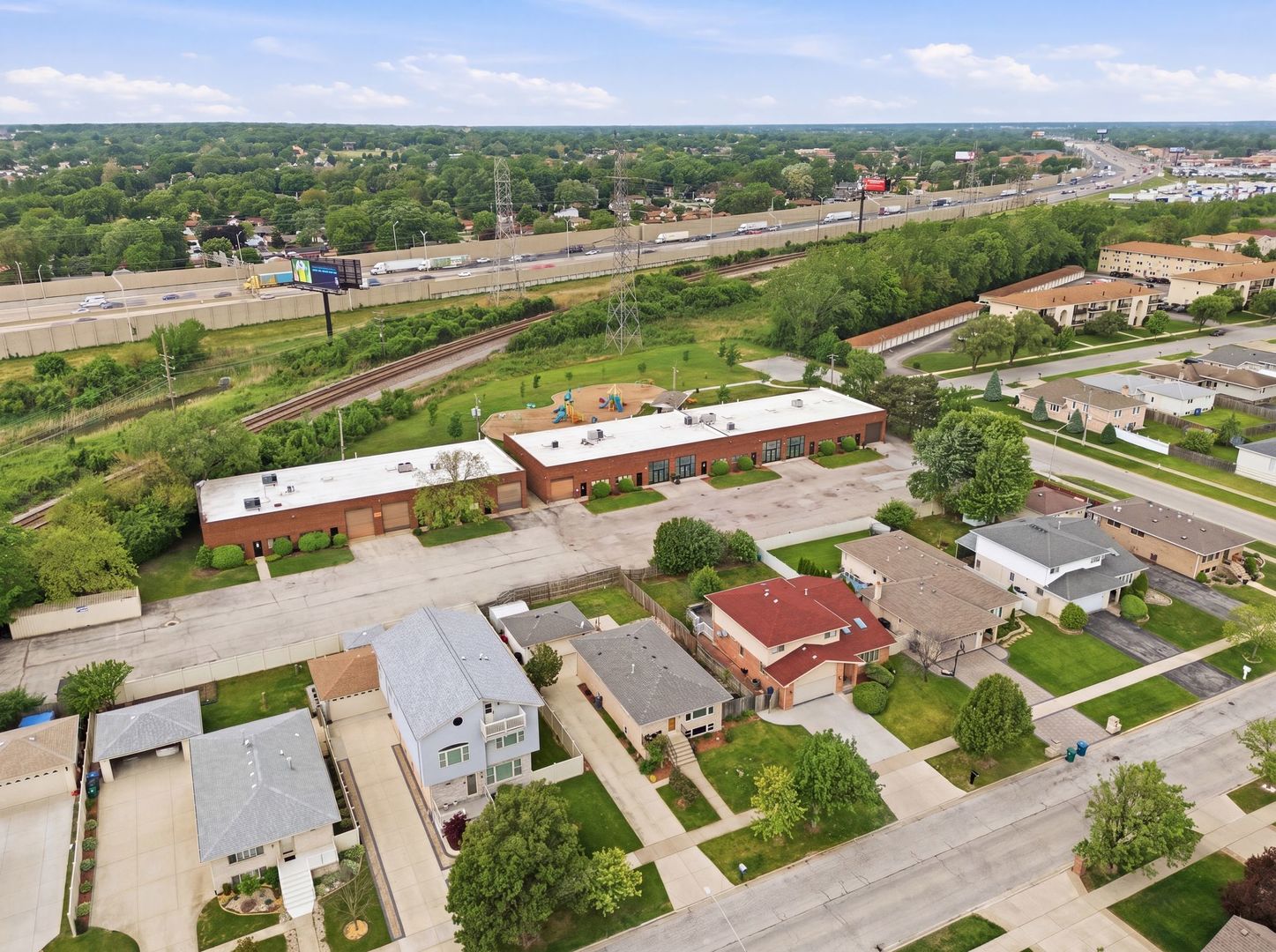 9324 S Thomas Avenue, Bridgeview, IL 60455
