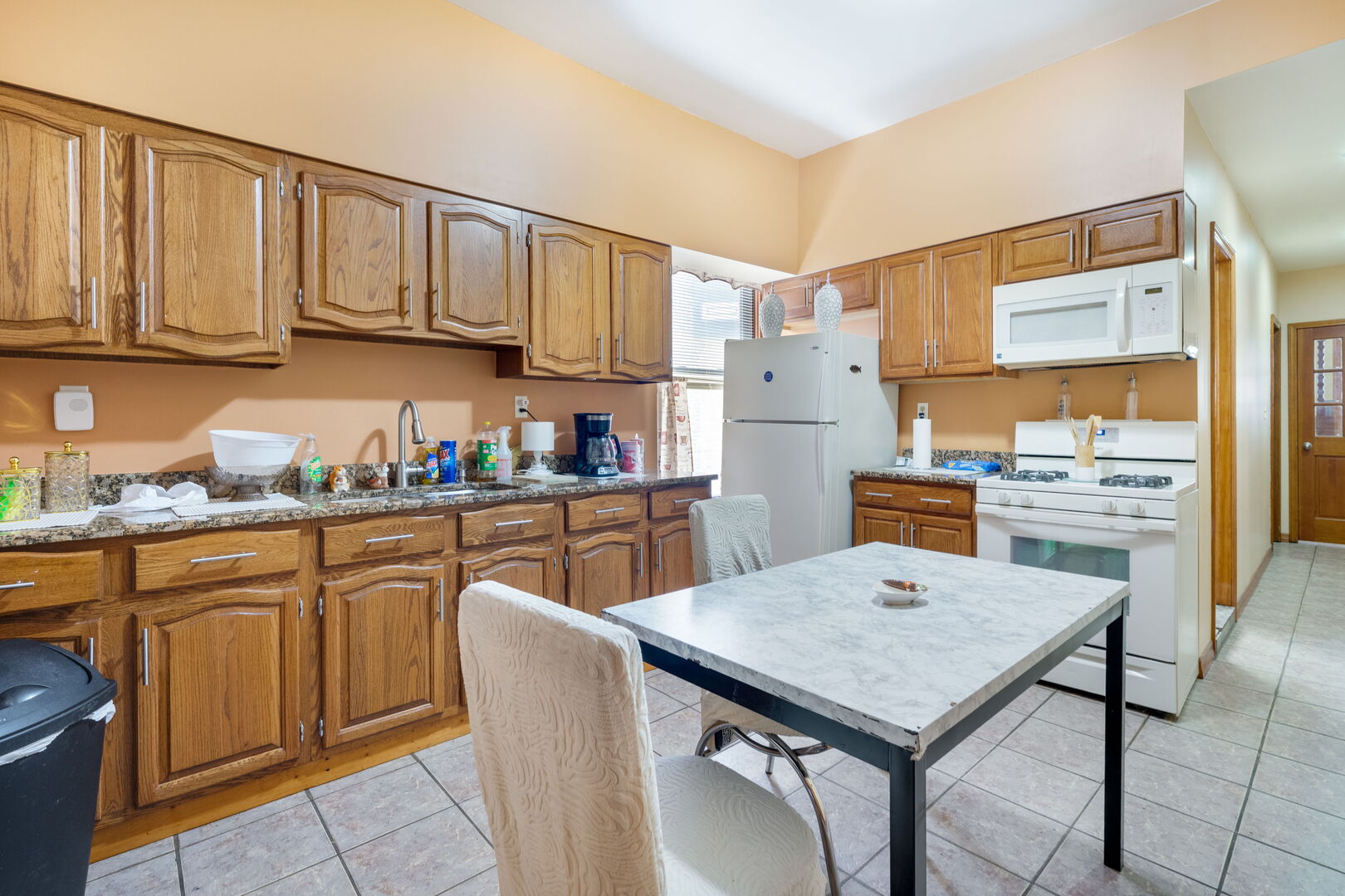 2312 W Taylor Street, Chicago, IL 60612