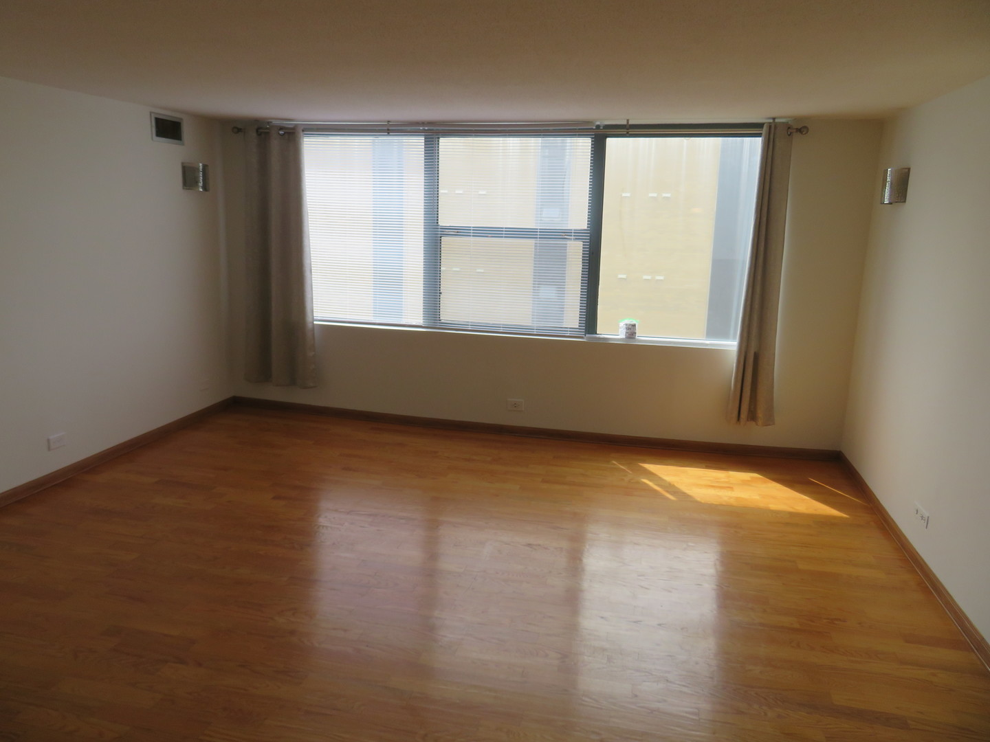 7234 W North Avenue #701, Elmwood Park, IL 60707