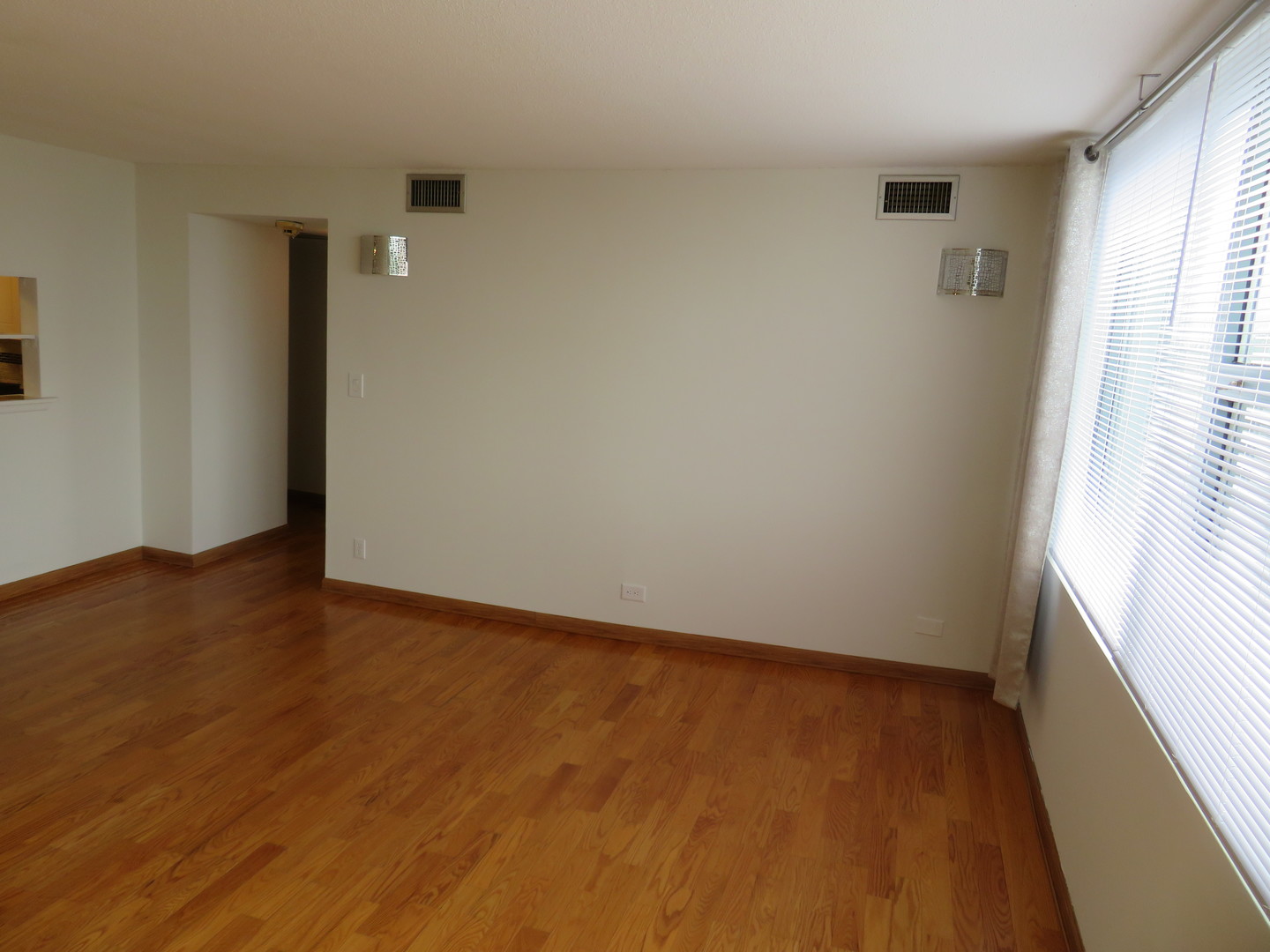 7234 W North Avenue #701, Elmwood Park, IL 60707
