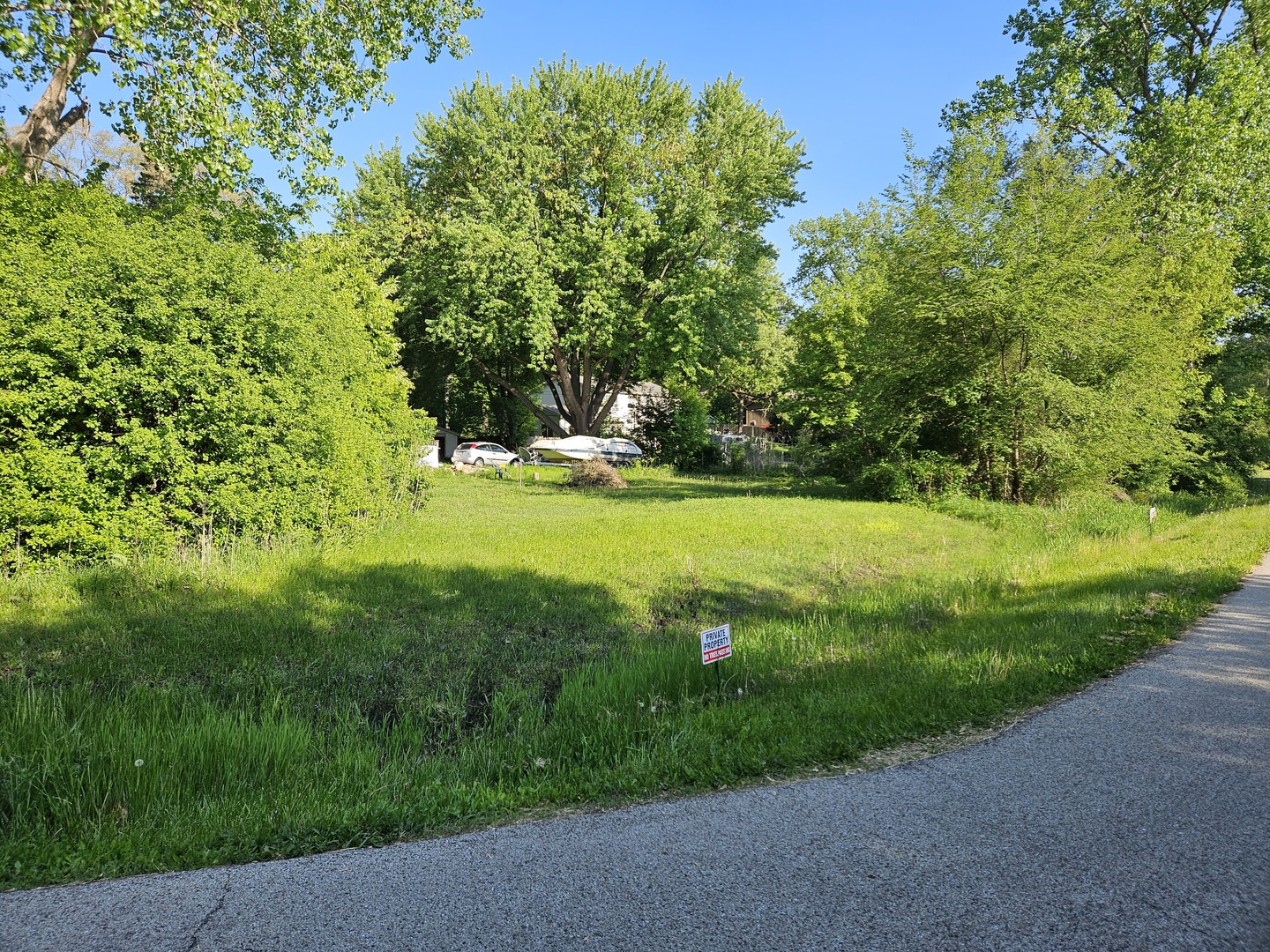 615 W Eastern Avenue, McHenry, IL 60051
