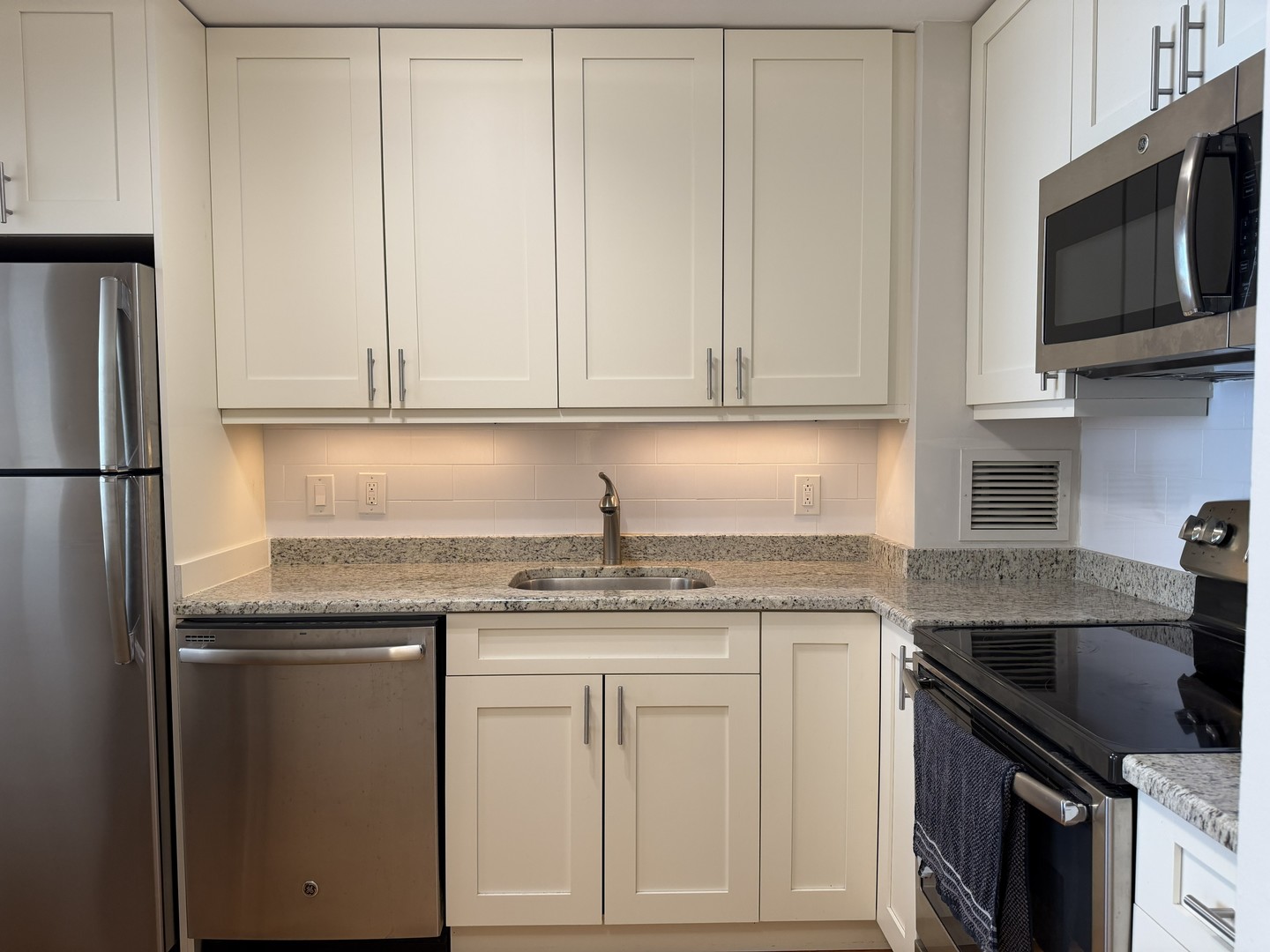 401 E Ontario Street #3408, Chicago, IL 60611