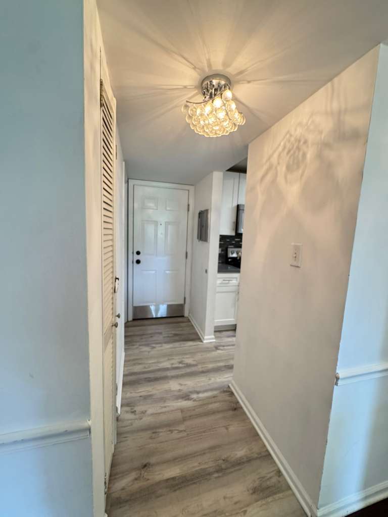 920 Beau Drive, Des Plaines, IL 60016