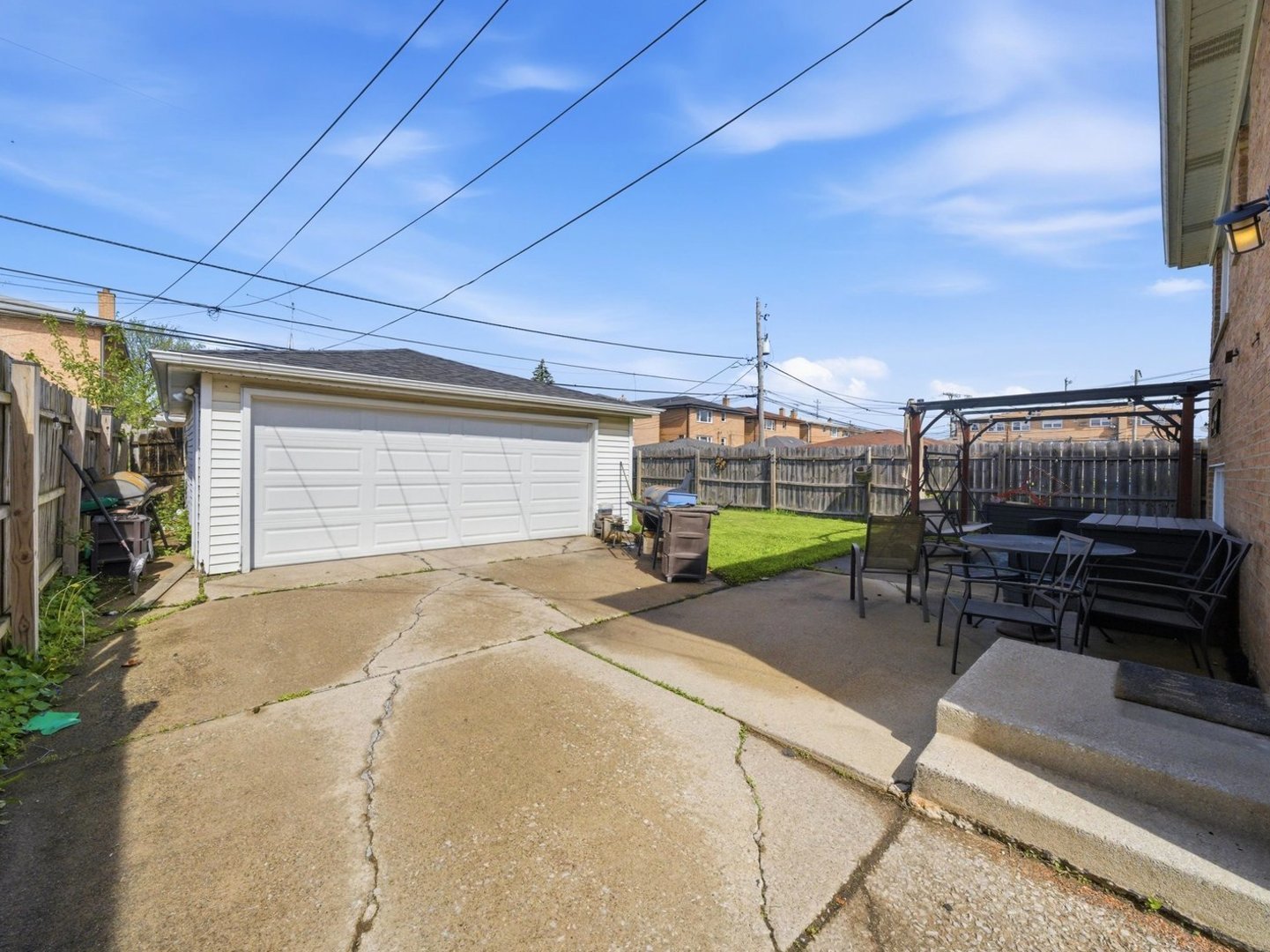 292 Bensley Avenue, Calumet City, IL 60409
