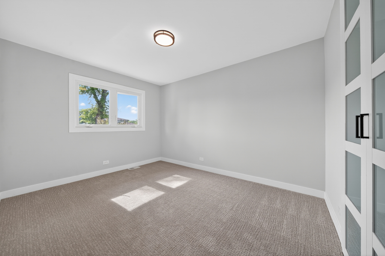 10409 S 82 Avenue, Palos Hills, IL 60465