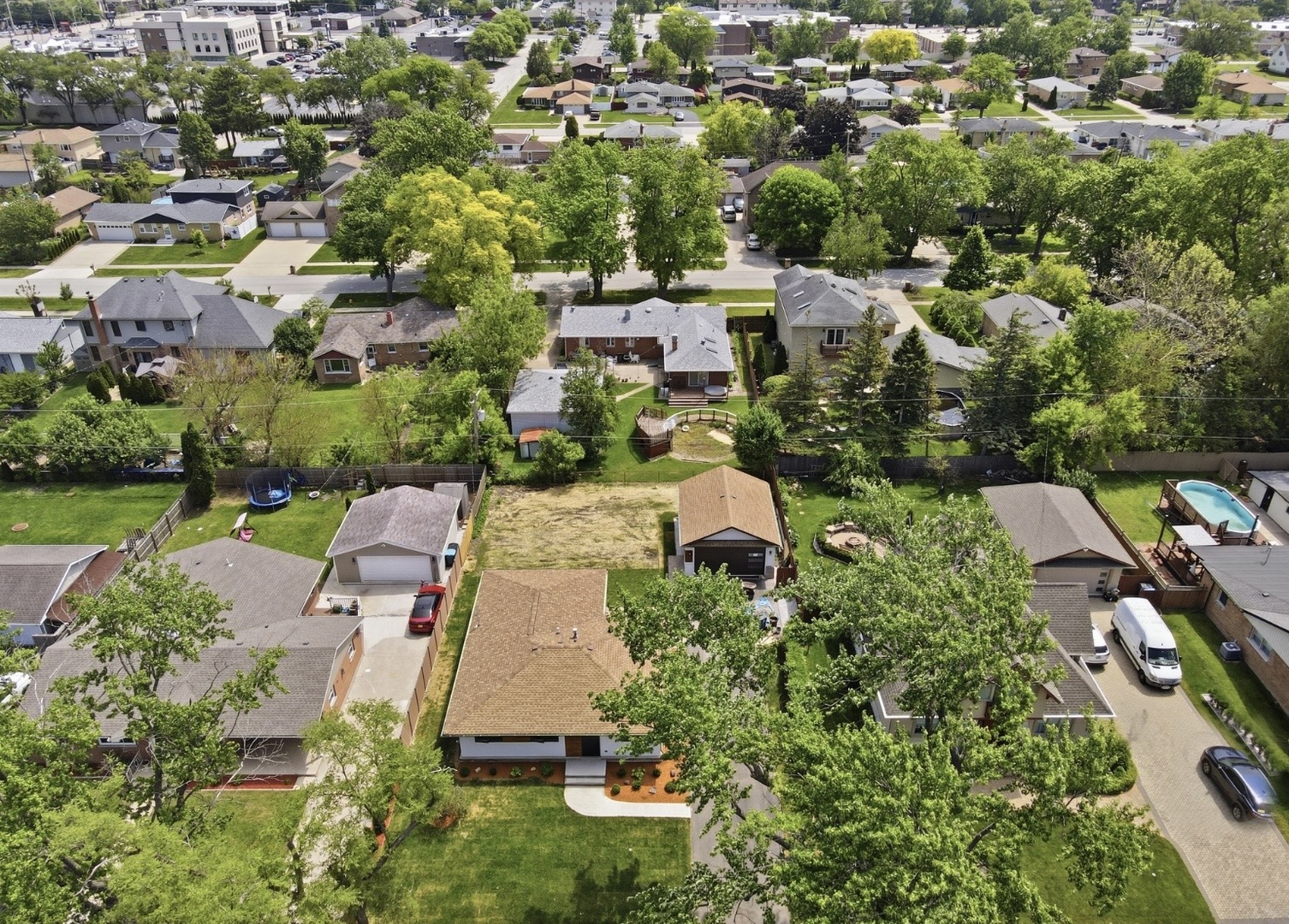 10409 S 82 Avenue, Palos Hills, IL 60465