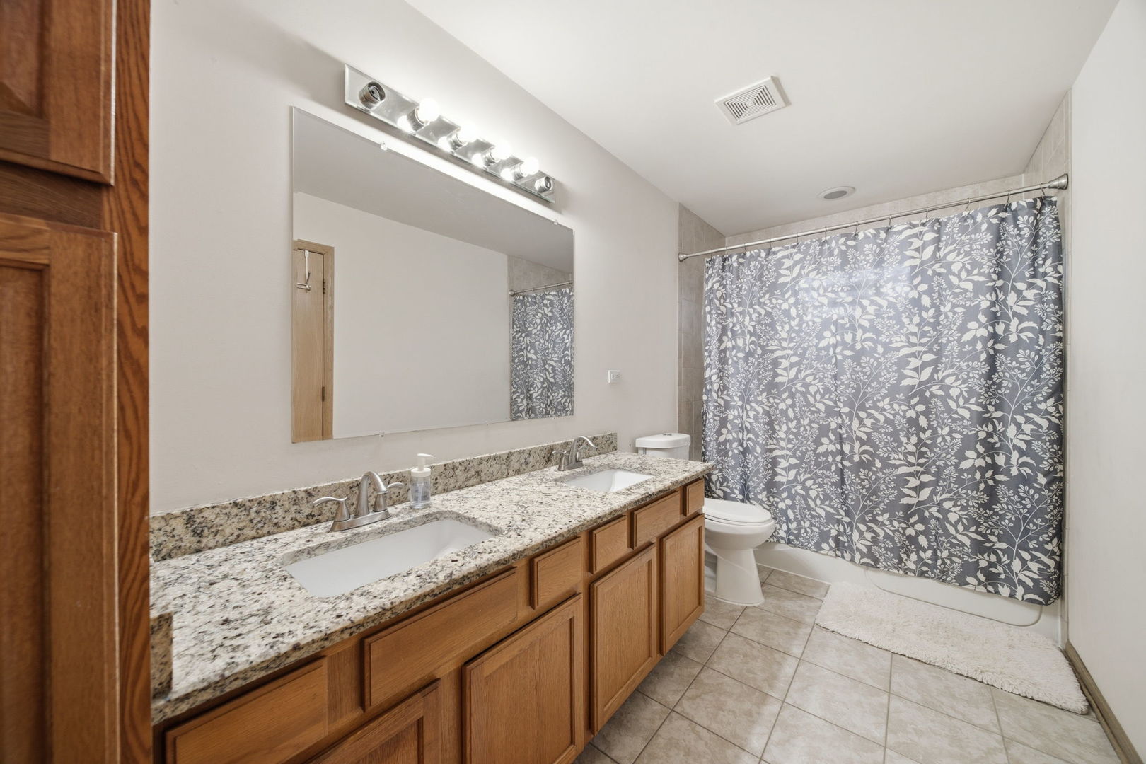 14917 S Blaine Avenue, Posen, IL 60469