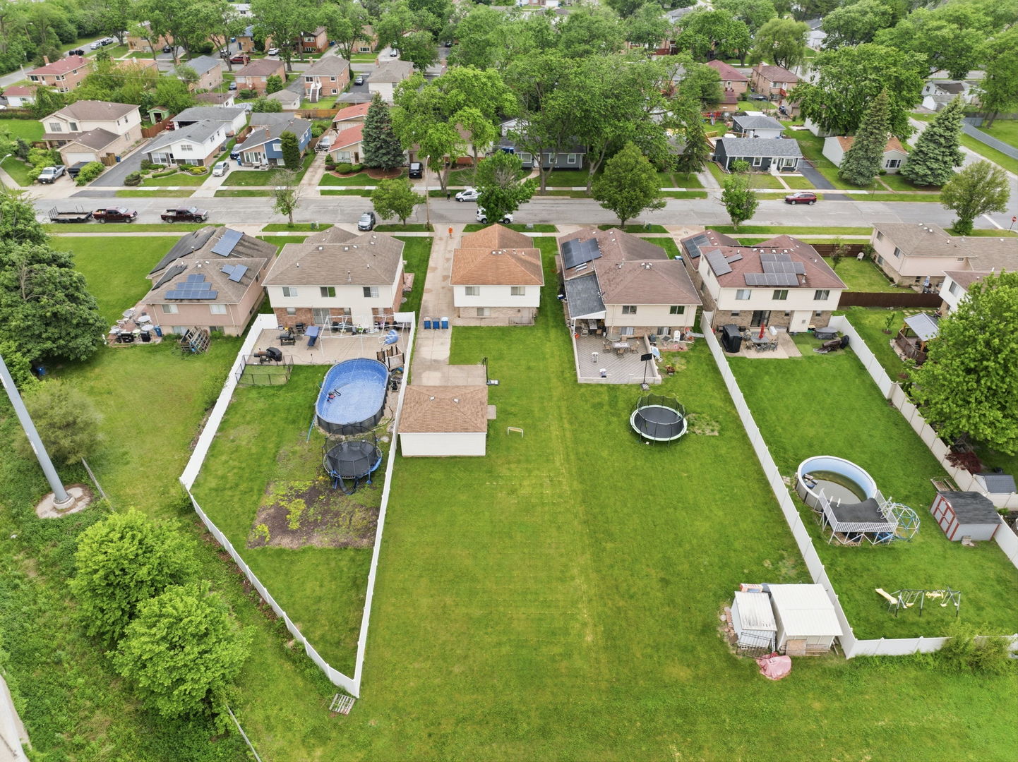 14917 S Blaine Avenue, Posen, IL 60469