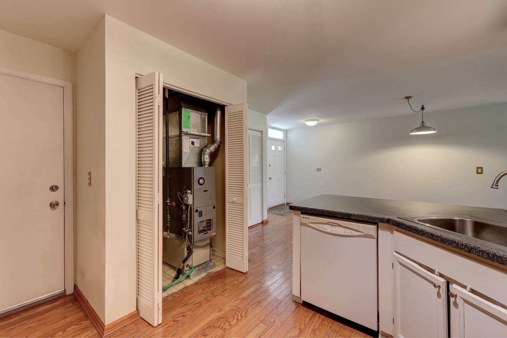 25 Coolidge Court #A, Streamwood, IL 60107