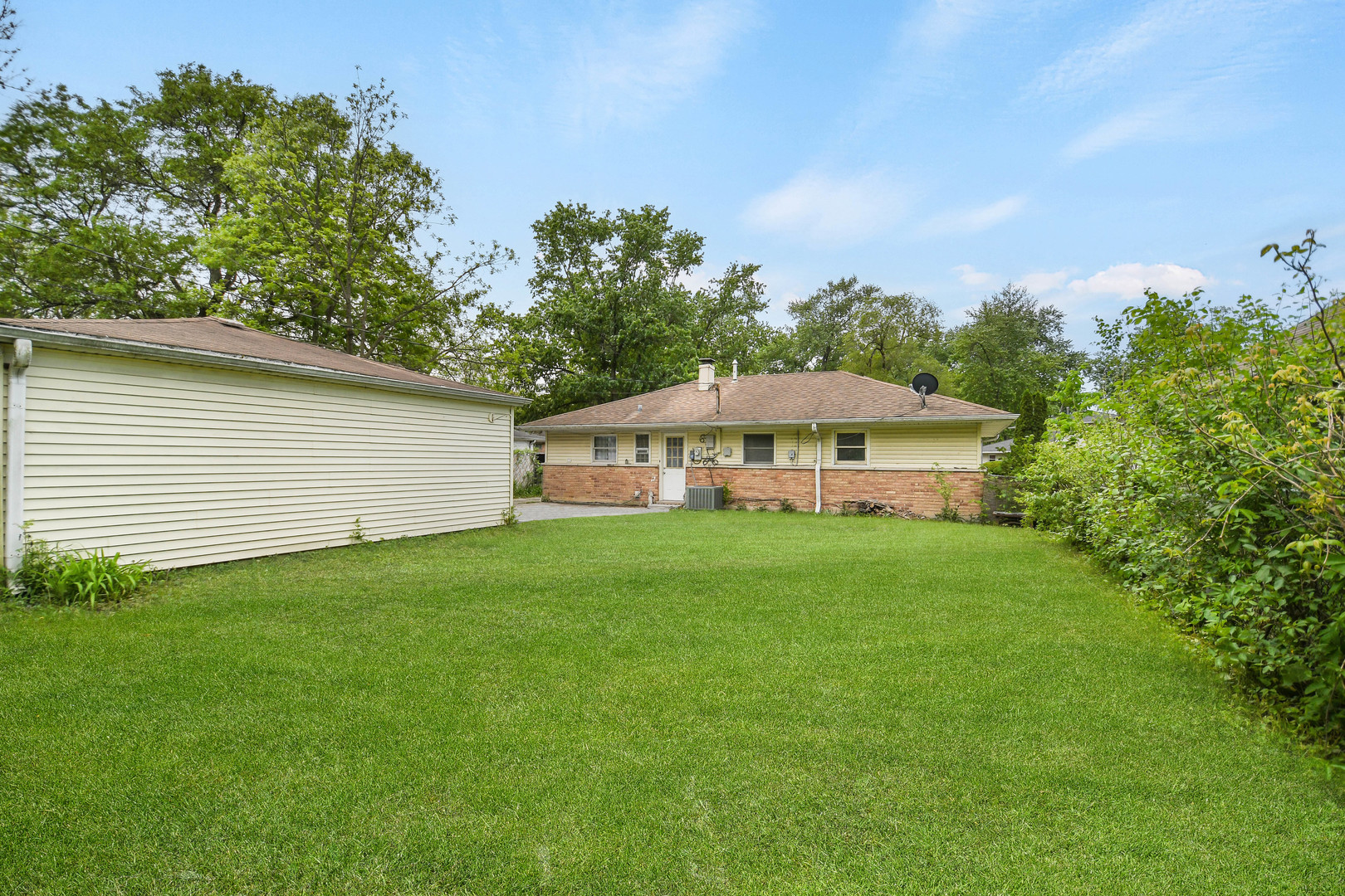 419 S Orchard Drive, Park Forest, IL 60466