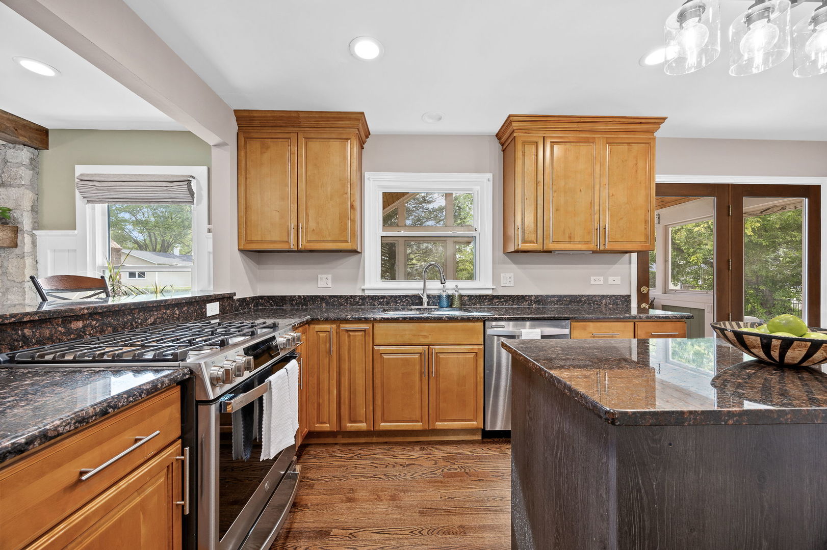 27W359 Aspen Court, Winfield, IL 60190