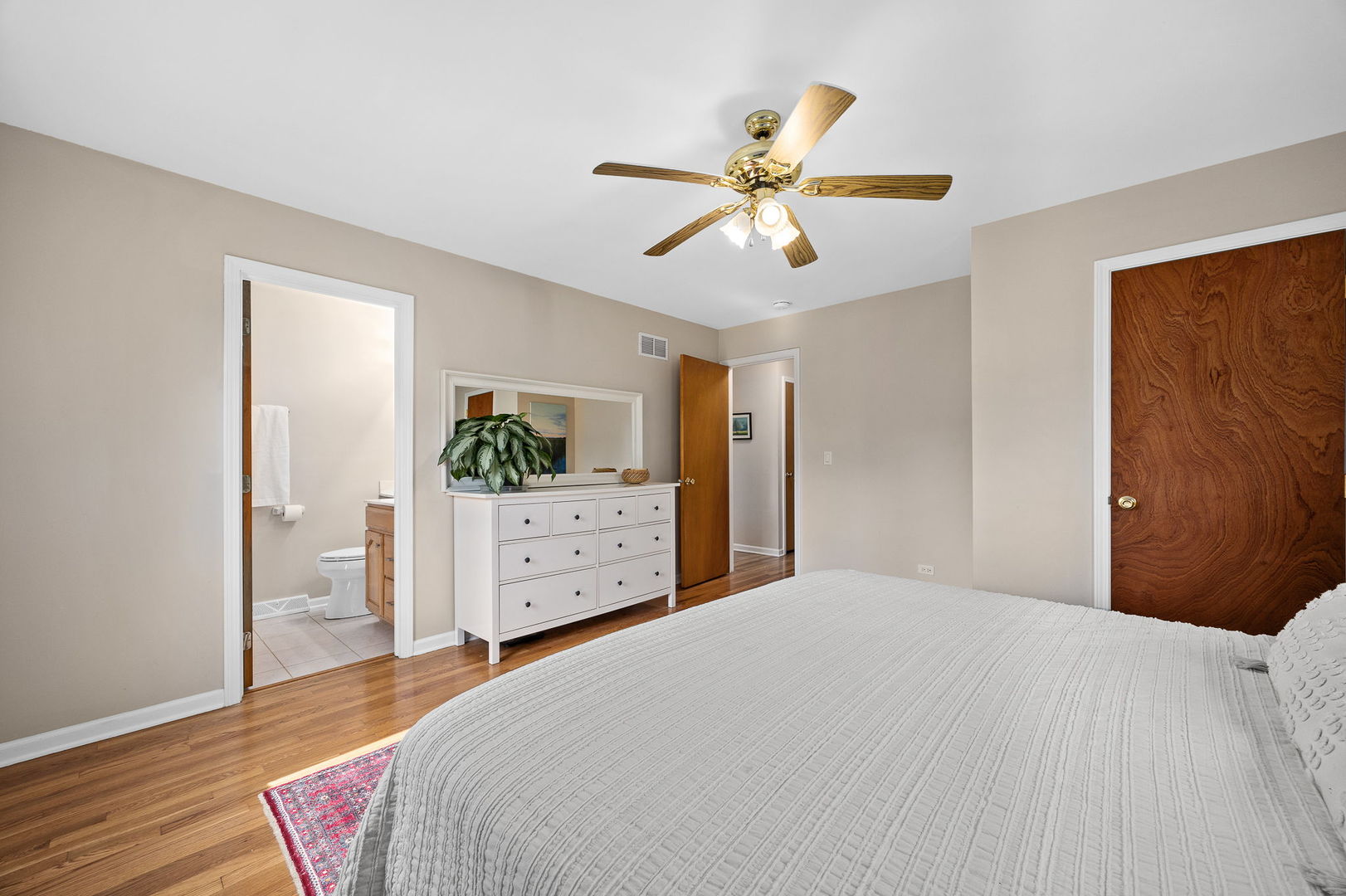 27W359 Aspen Court, Winfield, IL 60190