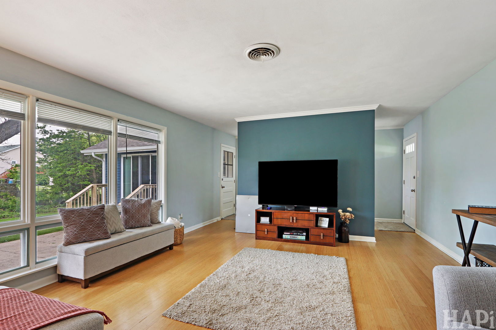62 LIPPINCOTT Road, Fox Lake, IL 60020