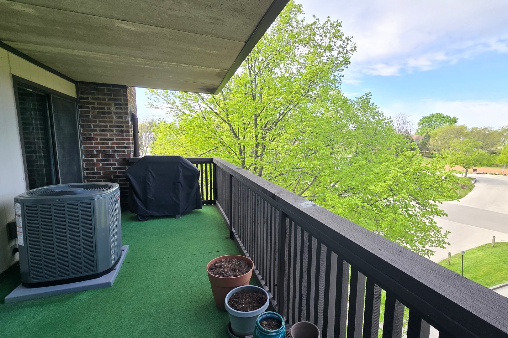 917 Vose Drive #411, Gurnee, IL 60031