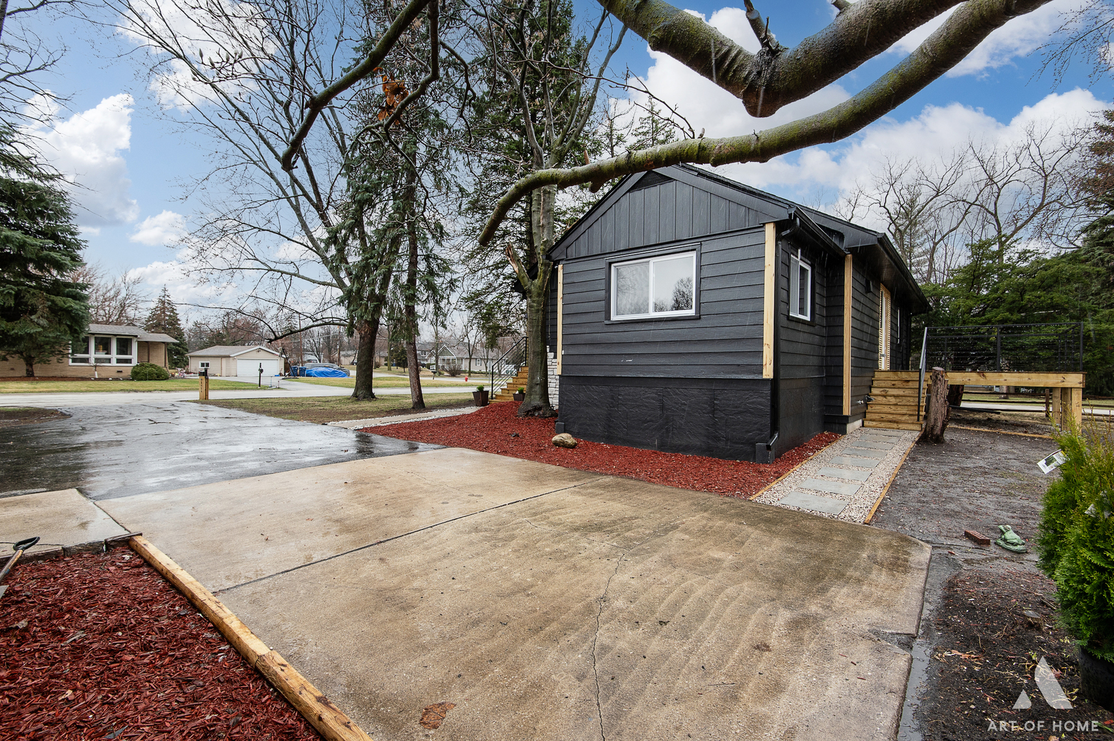 8459 S 85th Court, Hickory Hills, IL 60457